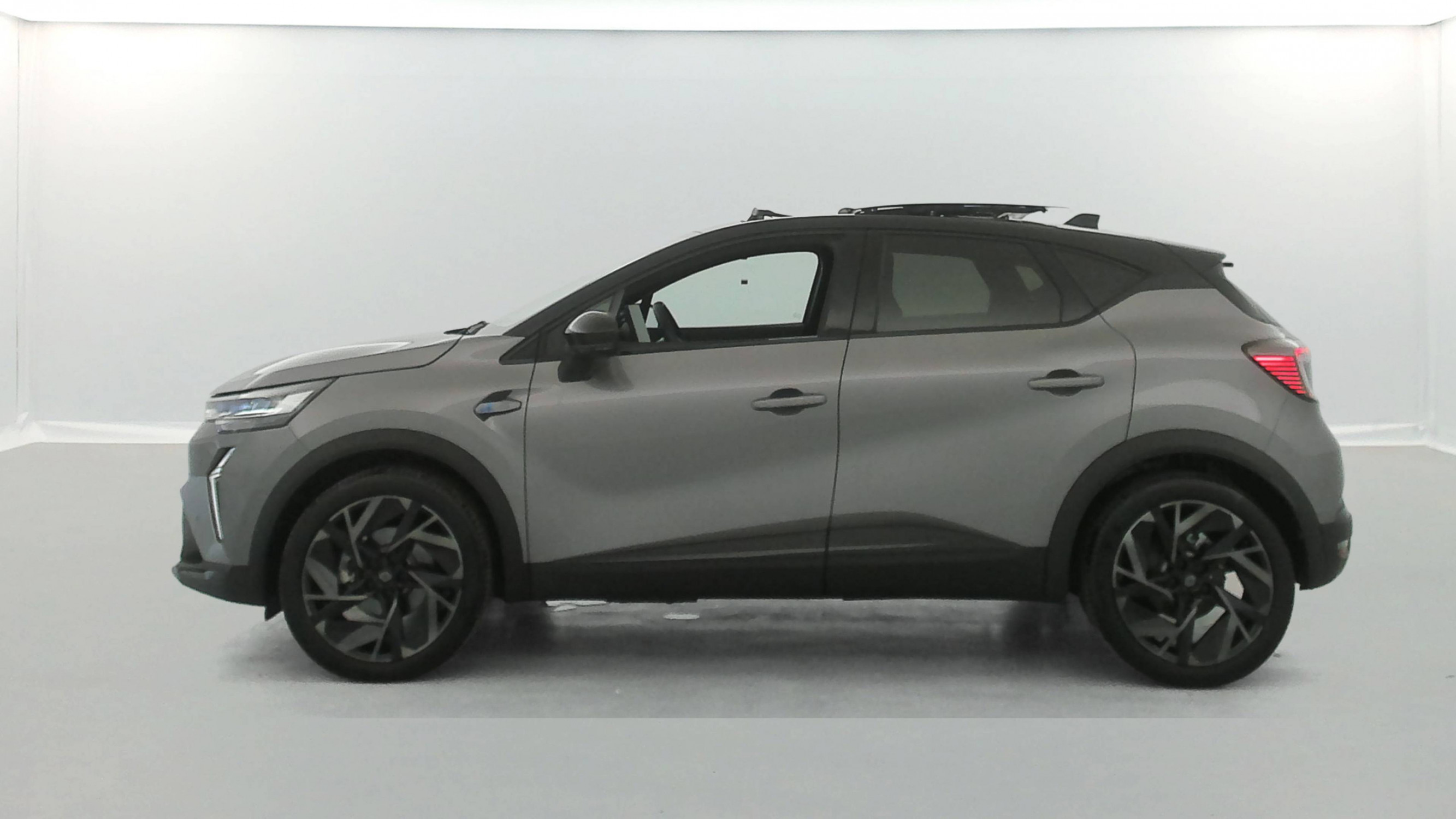 Vente en ligne Renault Captur  E-Tech full hybrid 145 ch au prix de 26 990 €
