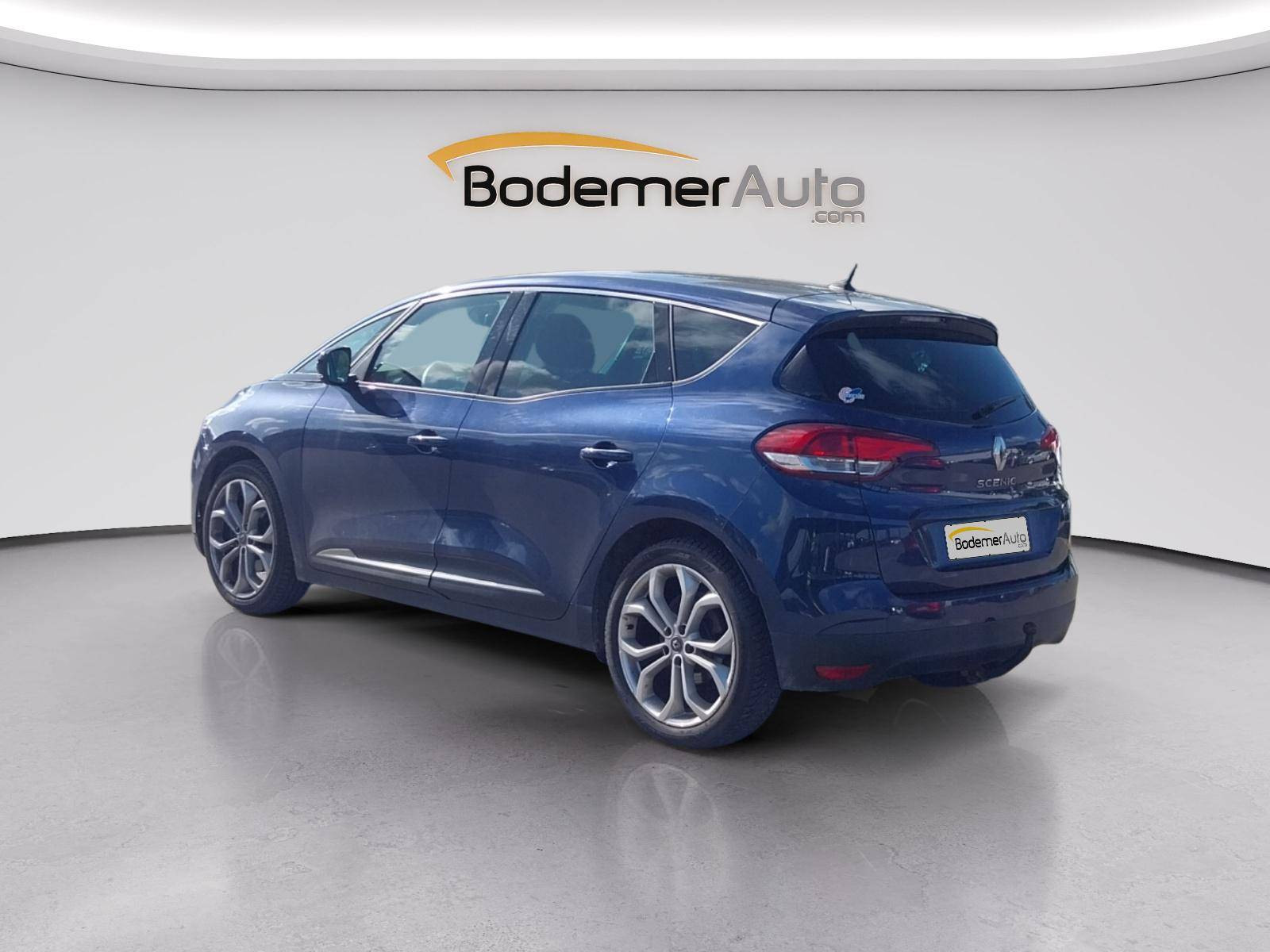 Vente en ligne Renault Scenic 4 Scenic Blue dCi 120 EDC au prix de 14 990 €