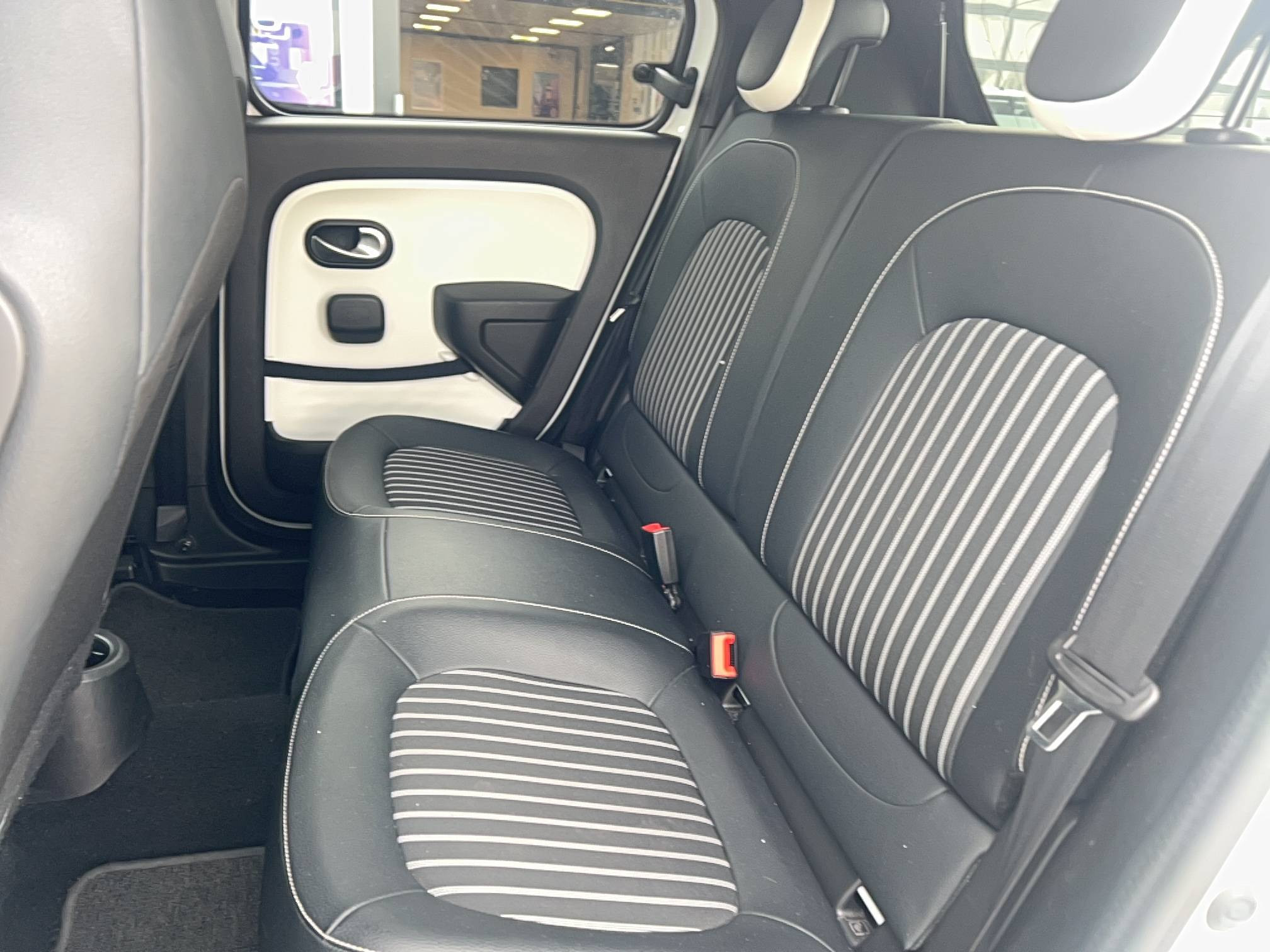 Vente en ligne Renault Twingo 3  SCe 65 au prix de 10 591 €