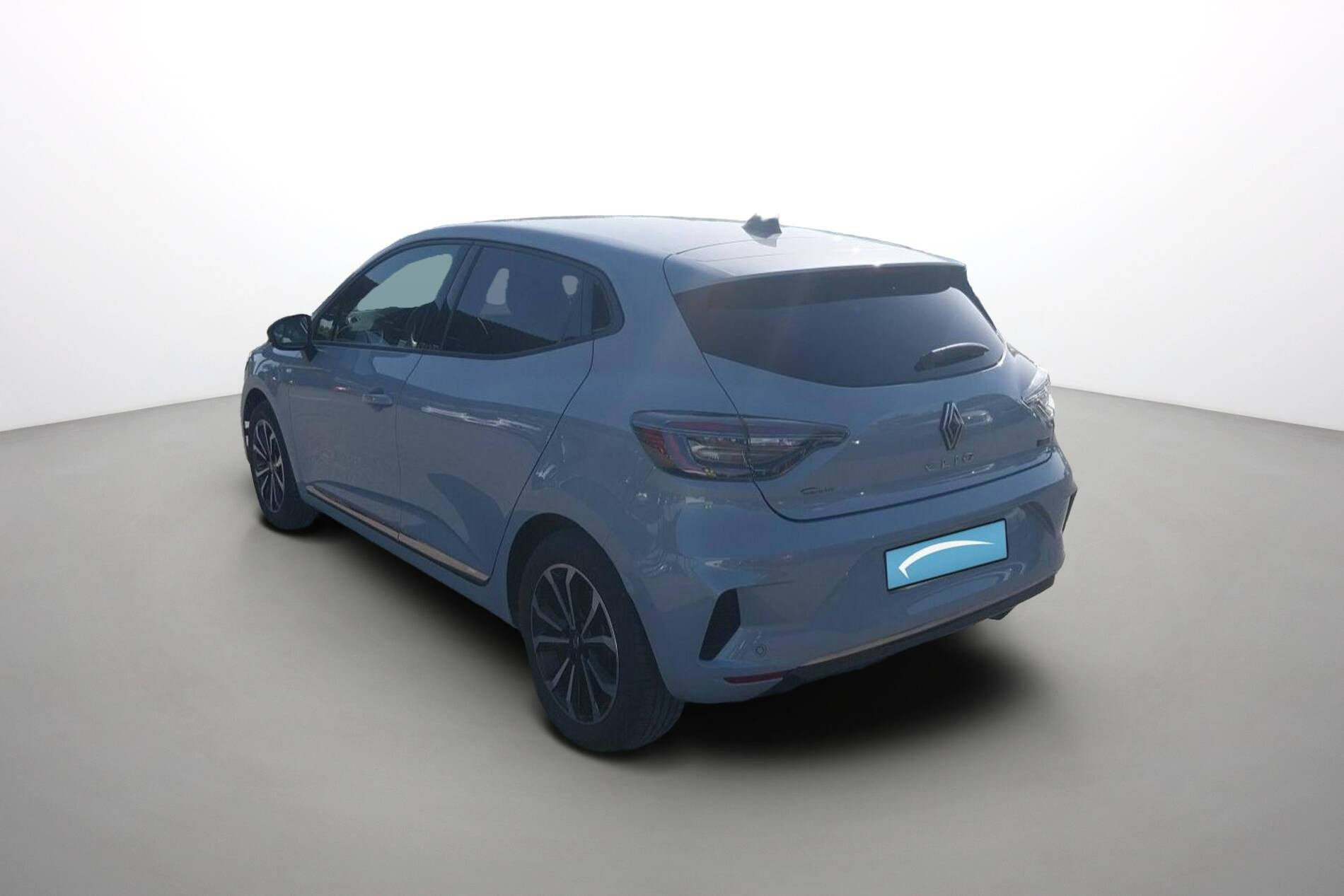 Vente en ligne Renault Clio 5 Clio E-Tech full hybrid 145 au prix de 18 990 €