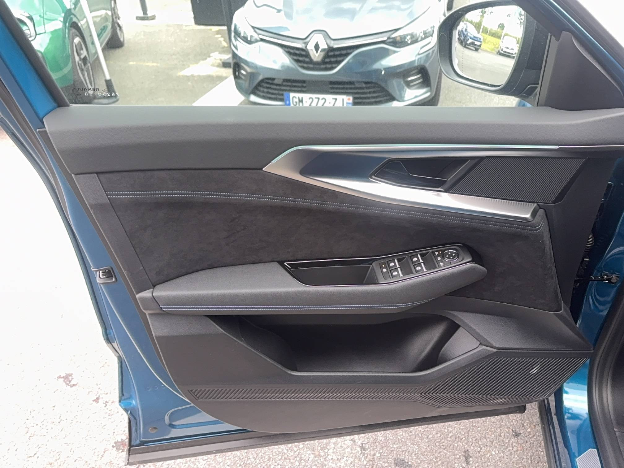 Vente en ligne Renault Austral  full hybrid E-Tech 200 ch au prix de 40 990 €