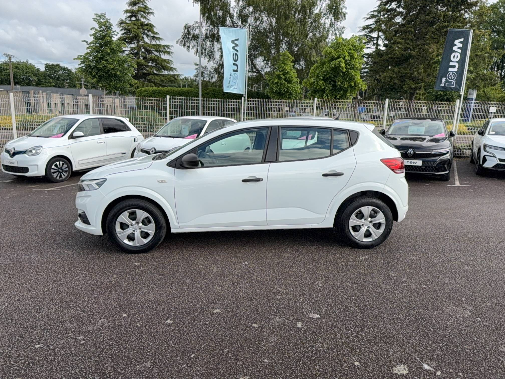 Vente en ligne Dacia Sandero  ECO-G 100 au prix de 12 990 €
