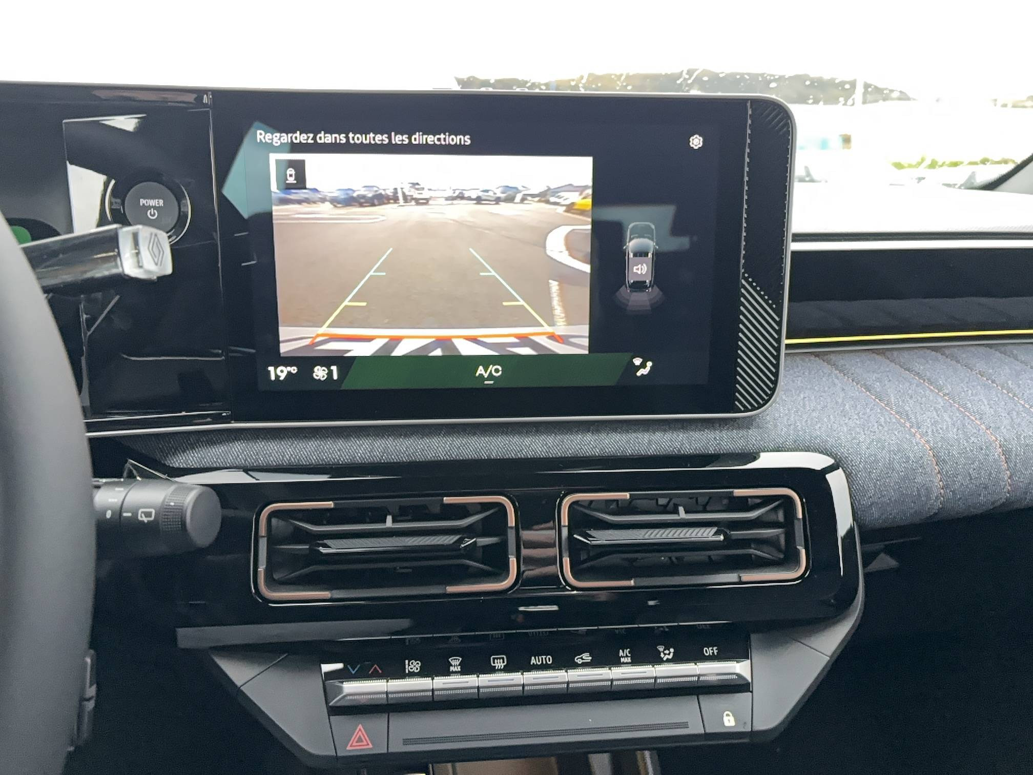 Vente en ligne Renault R4 E-Tech  150 ch autonomie confort au prix de 33 790 €