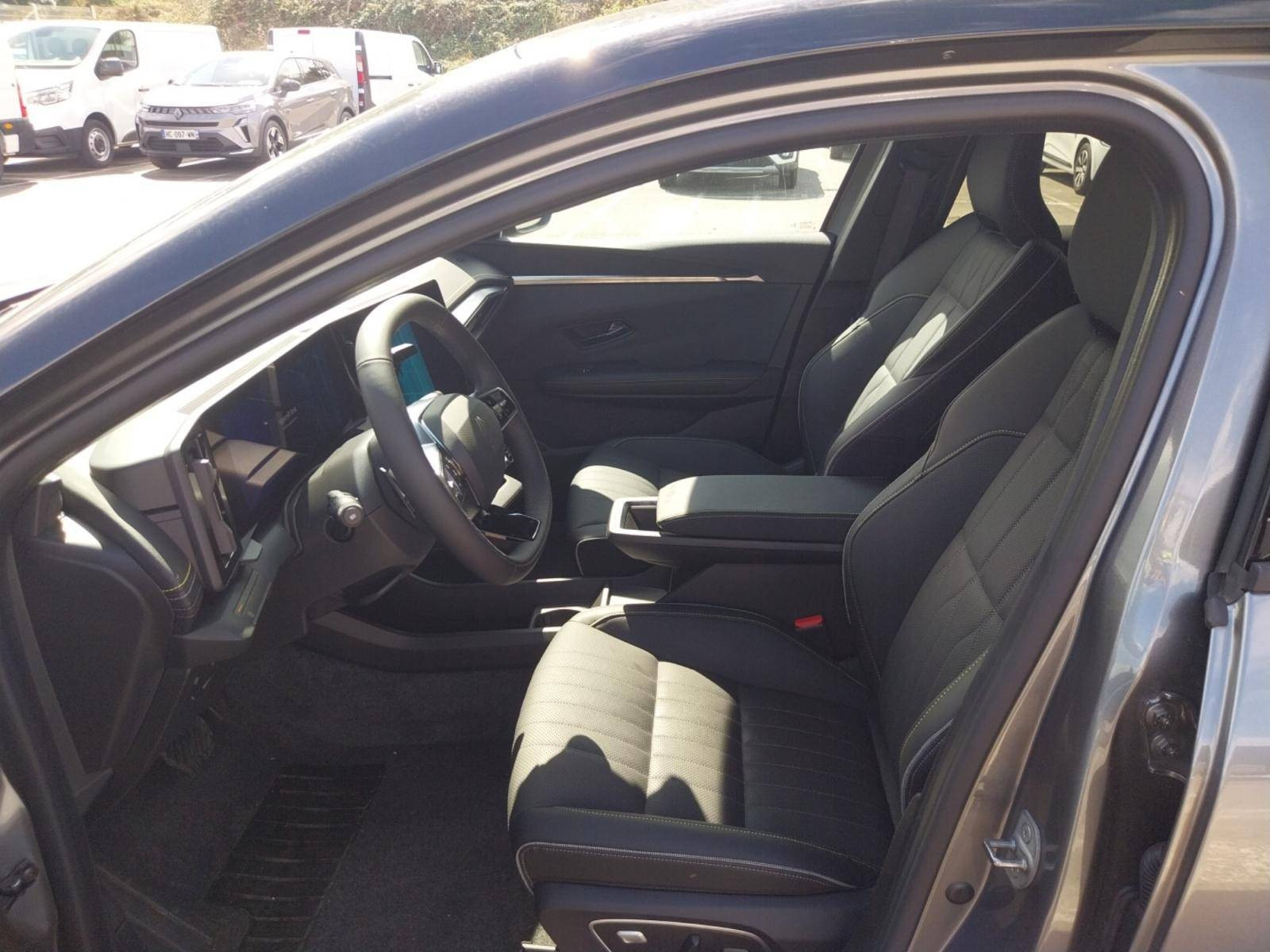 Vente en ligne Renault Megane E-Tech  220 ch autonomie confort GSR2 au prix de 33 450 €