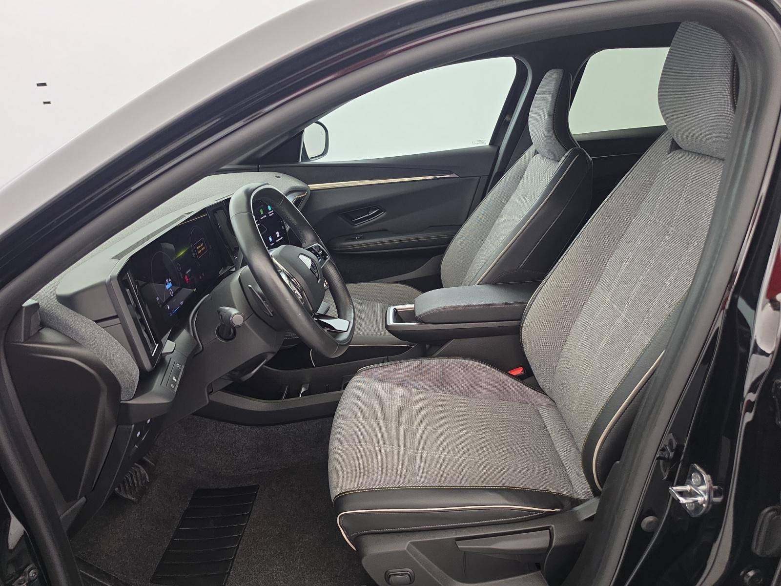 Vente en ligne Renault Megane E-Tech  EV60 220 ch super charge au prix de 25 900 €