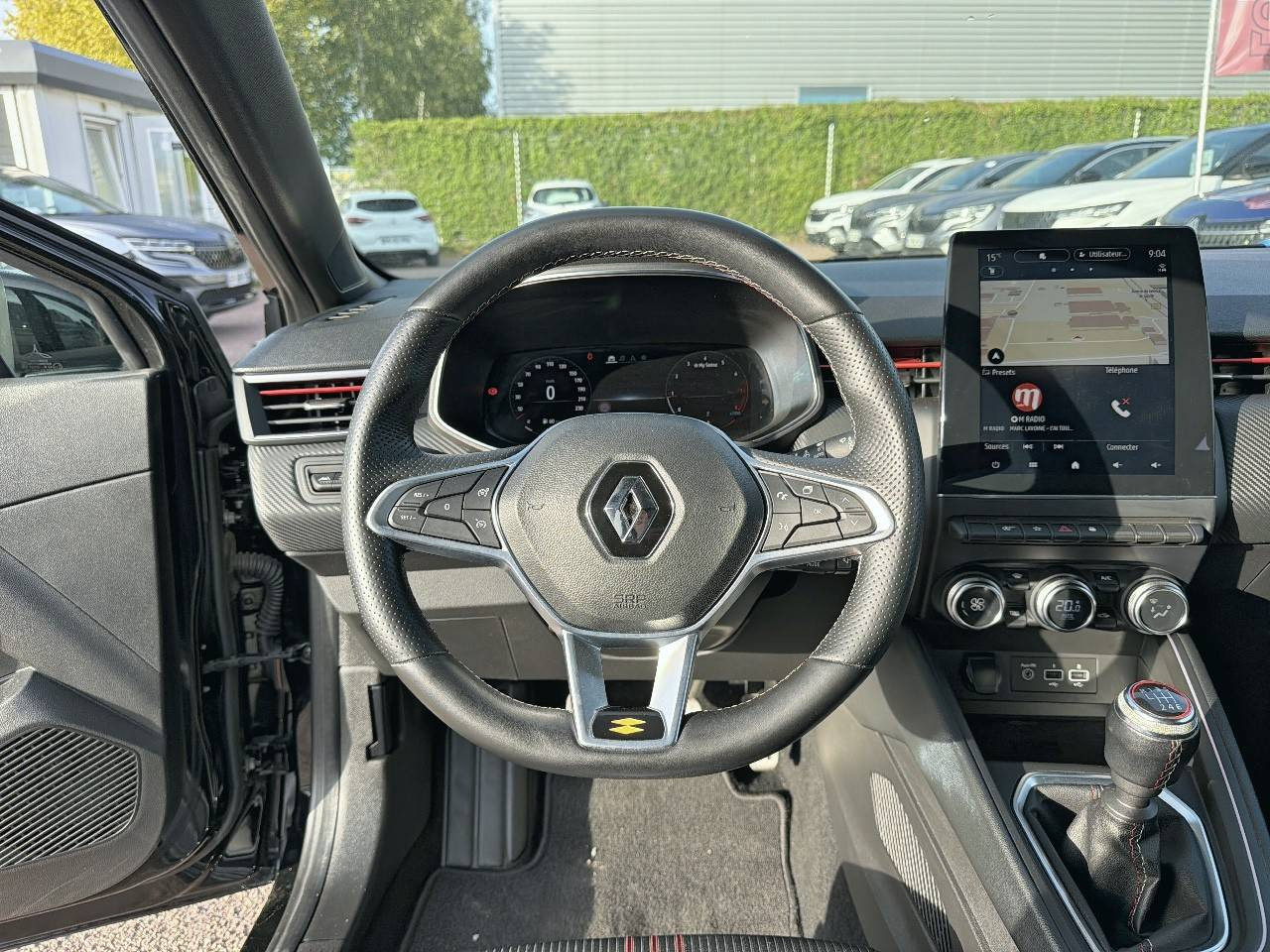 Vente en ligne Renault Clio 5 Clio TCe 140 au prix de 17 290 €