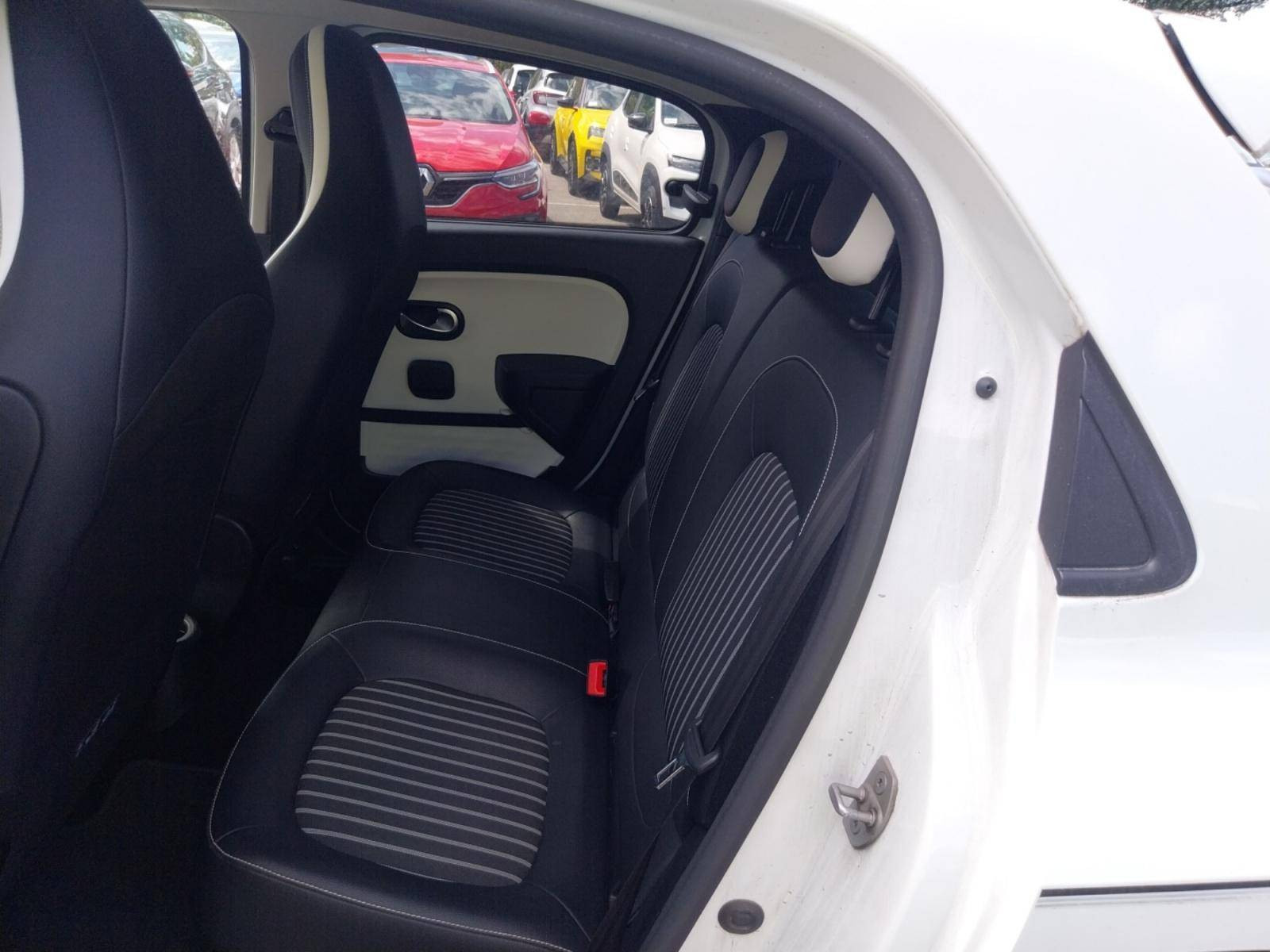 Vente en ligne Renault Twingo 3  TCe 95 au prix de 11 990 €