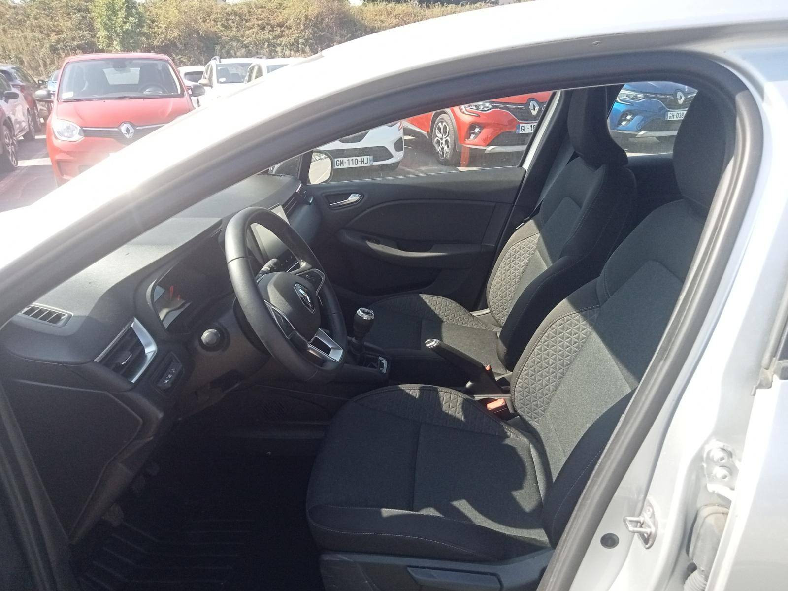 Vente en ligne Renault Clio 5 Clio TCe 90 au prix de 13 490 €