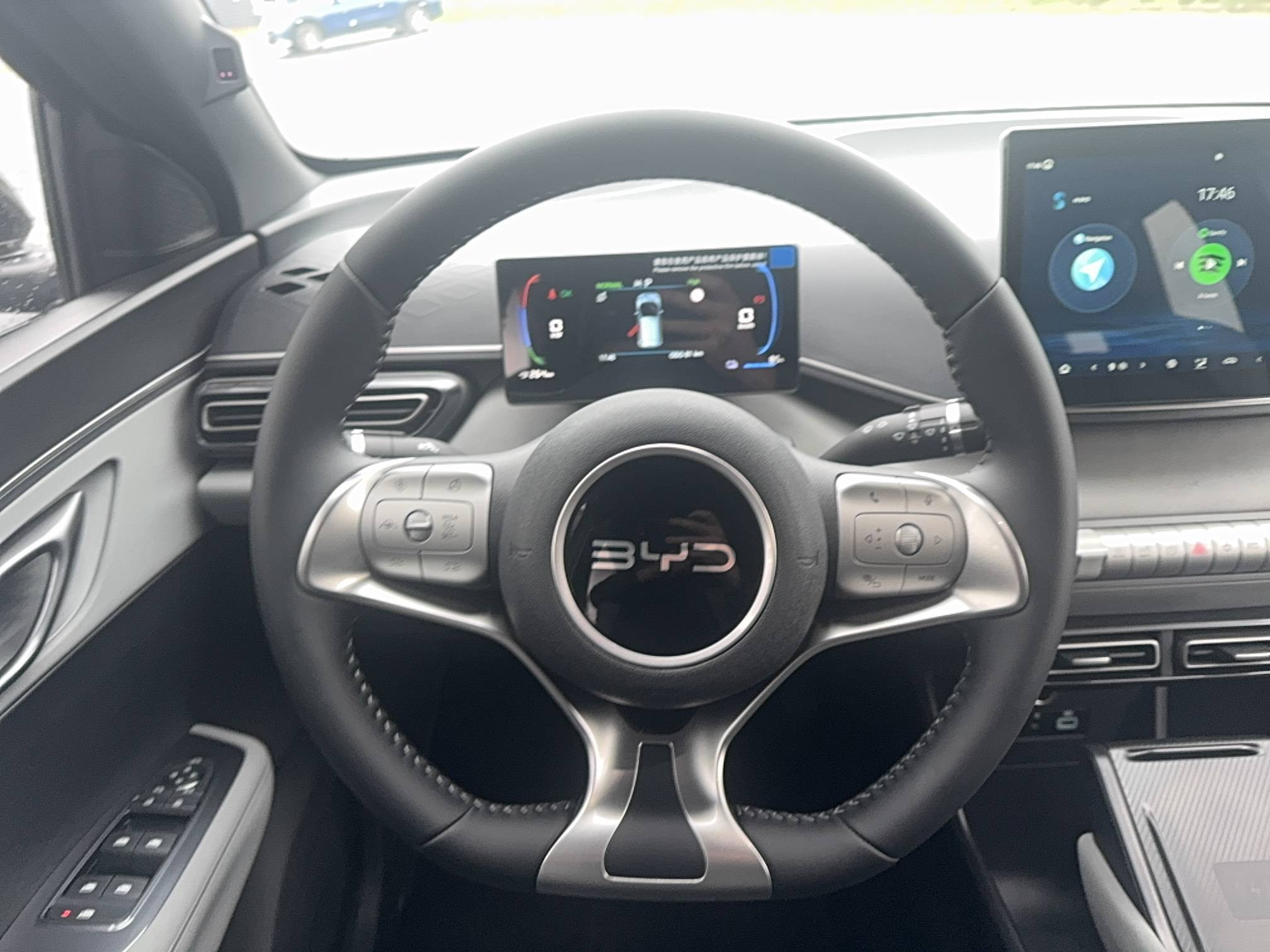 Vente en ligne Byd Dolphin Surf  43.2 kWh 156 ch au prix de 22 590 €