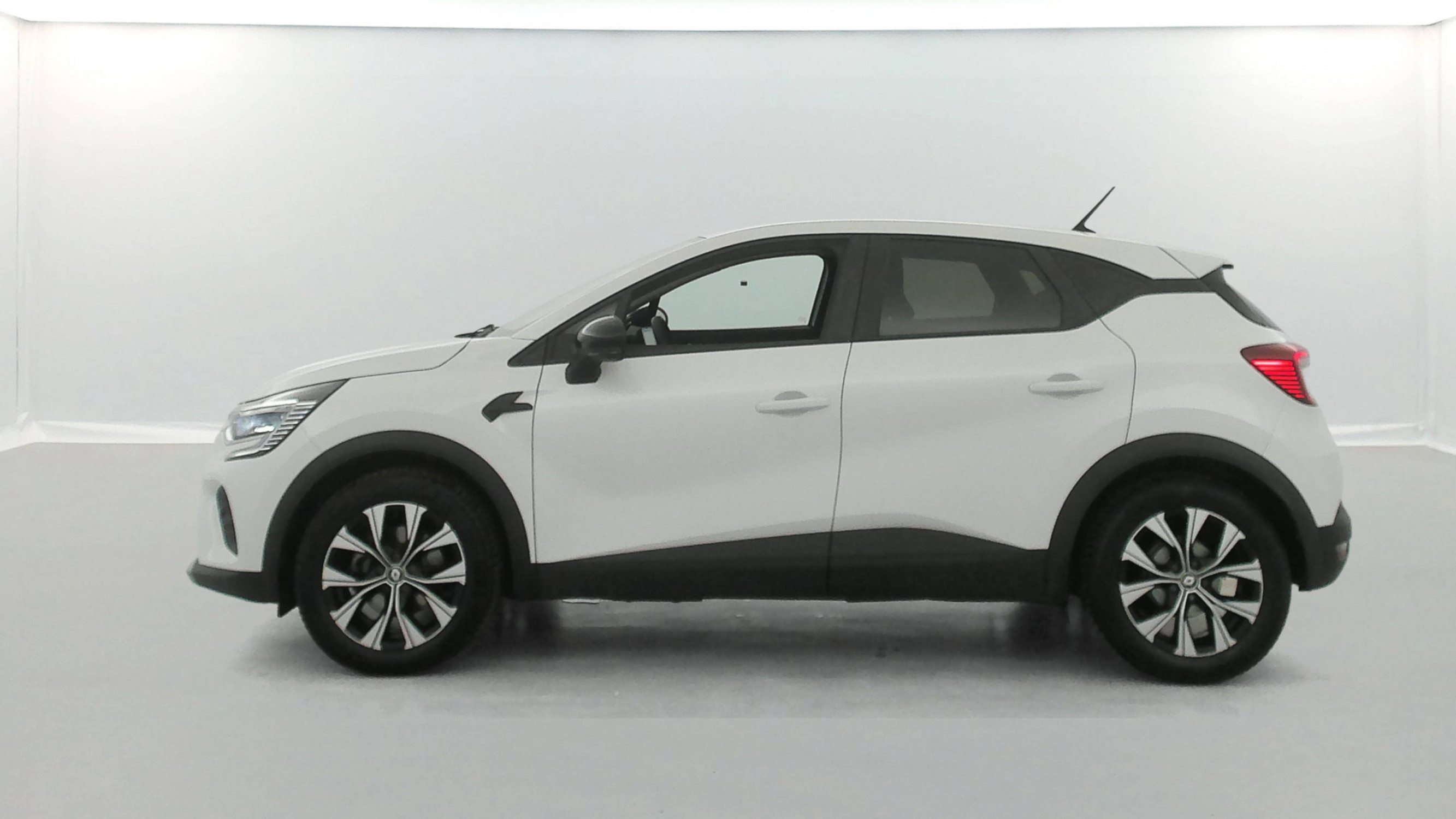 Vente en ligne Renault Captur  E-Tech full hybrid 145 au prix de 14 990 €