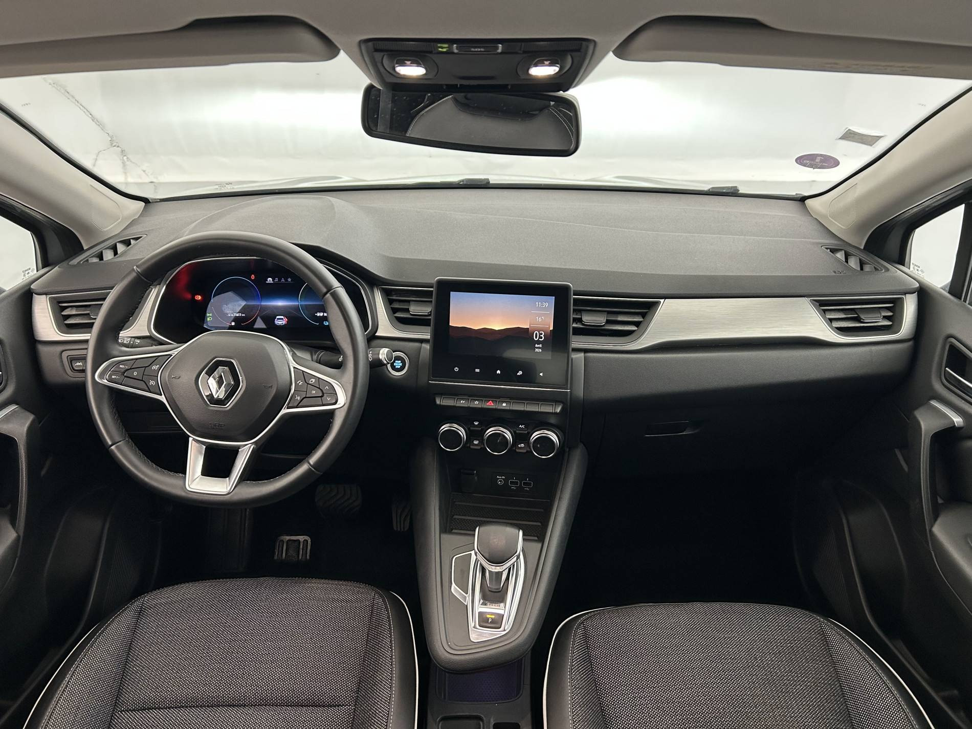 Vente en ligne Renault Captur  E-Tech Plug-in 160 au prix de 15 990 €