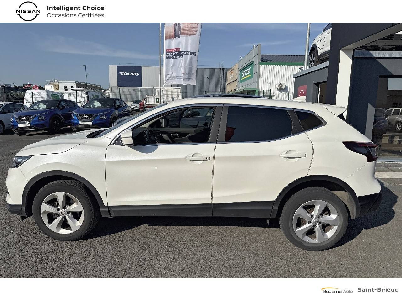 Vente en ligne Nissan Qashqai Qashqai 1.5 dCi 115 DCT au prix de 18 990 €