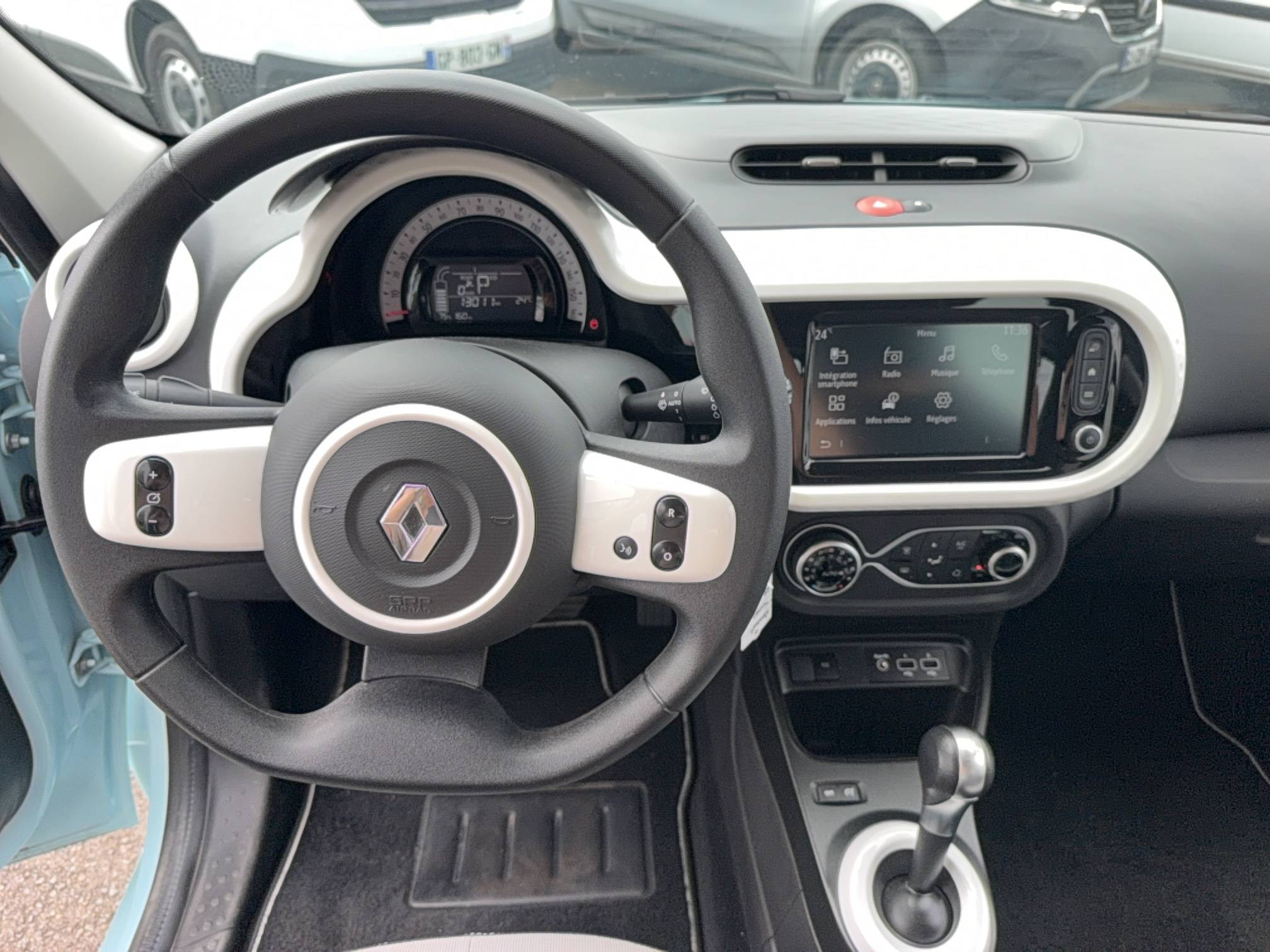 Vente en ligne Renault Twingo Electrique Twingo III E-Tech au prix de 13 490 €
