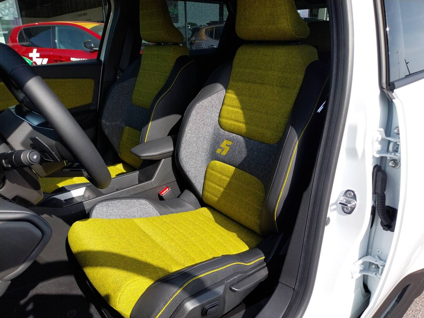 Vente en ligne Renault R5 E-Tech  150 ch autonomie confort au prix de 1 100 €