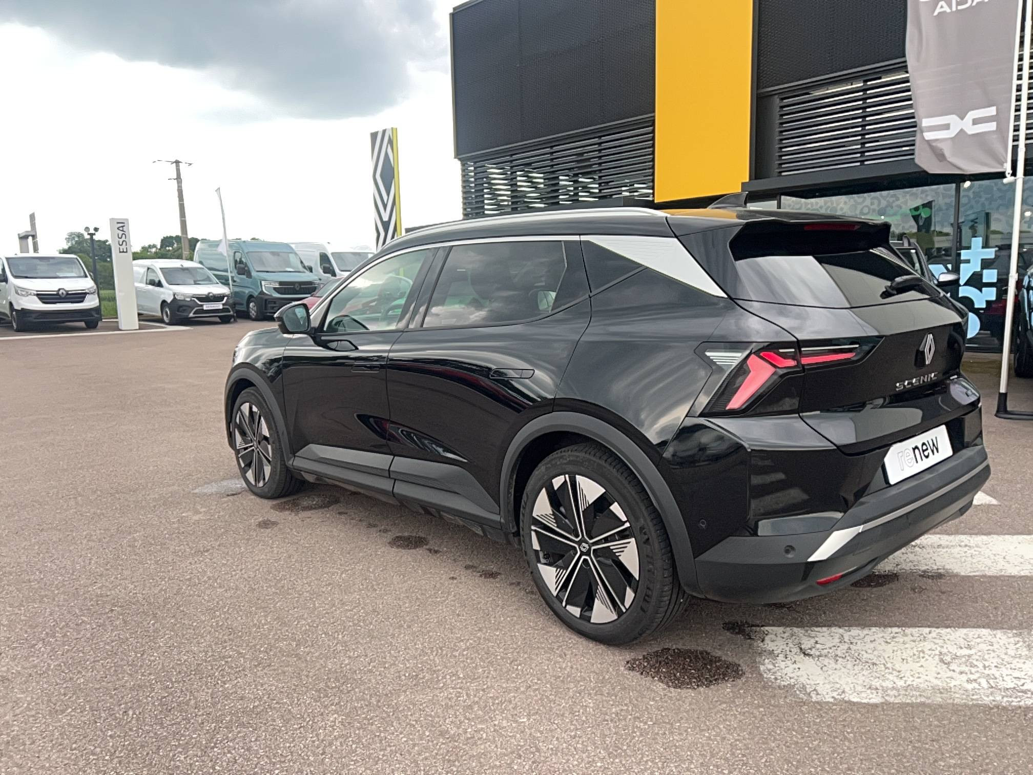Vente en ligne Renault Scenic E-Tech Scenic E-Tech électrique 220 ch grande autonomie au prix de 37 749 €