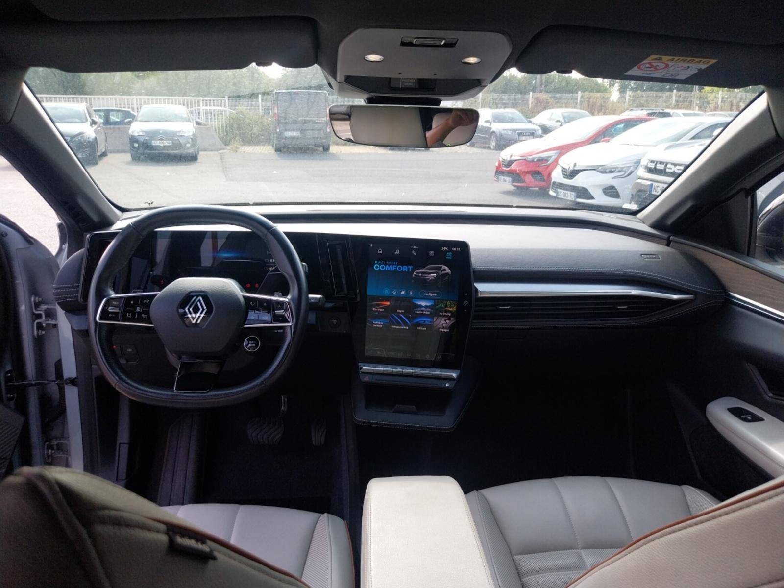 Vente en ligne Renault Megane E-Tech  EV60 220 ch super charge au prix de 25 499 €