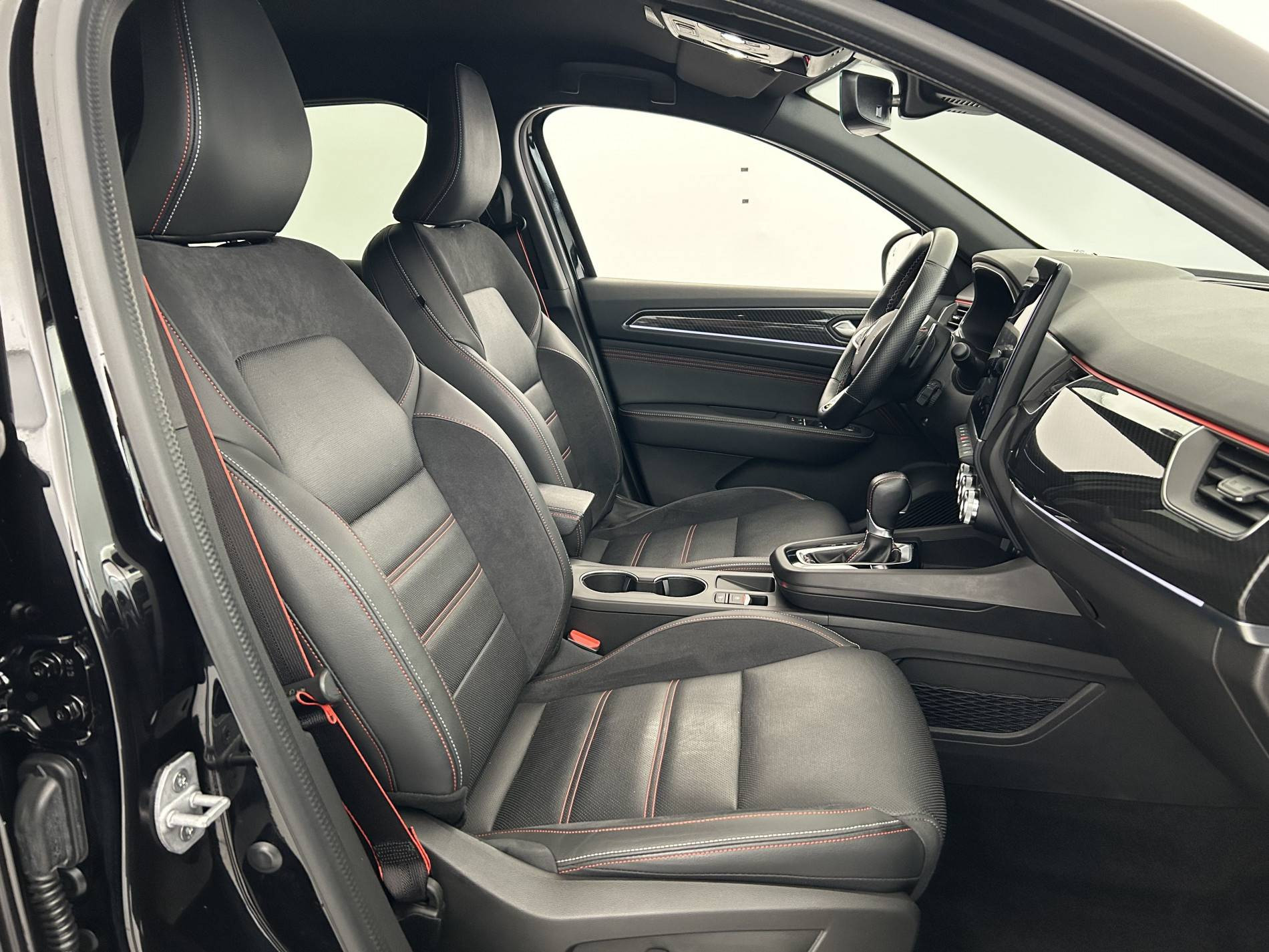Vente en ligne Renault Arkana  TCe 140 EDC FAP - 21B au prix de 20 450 €