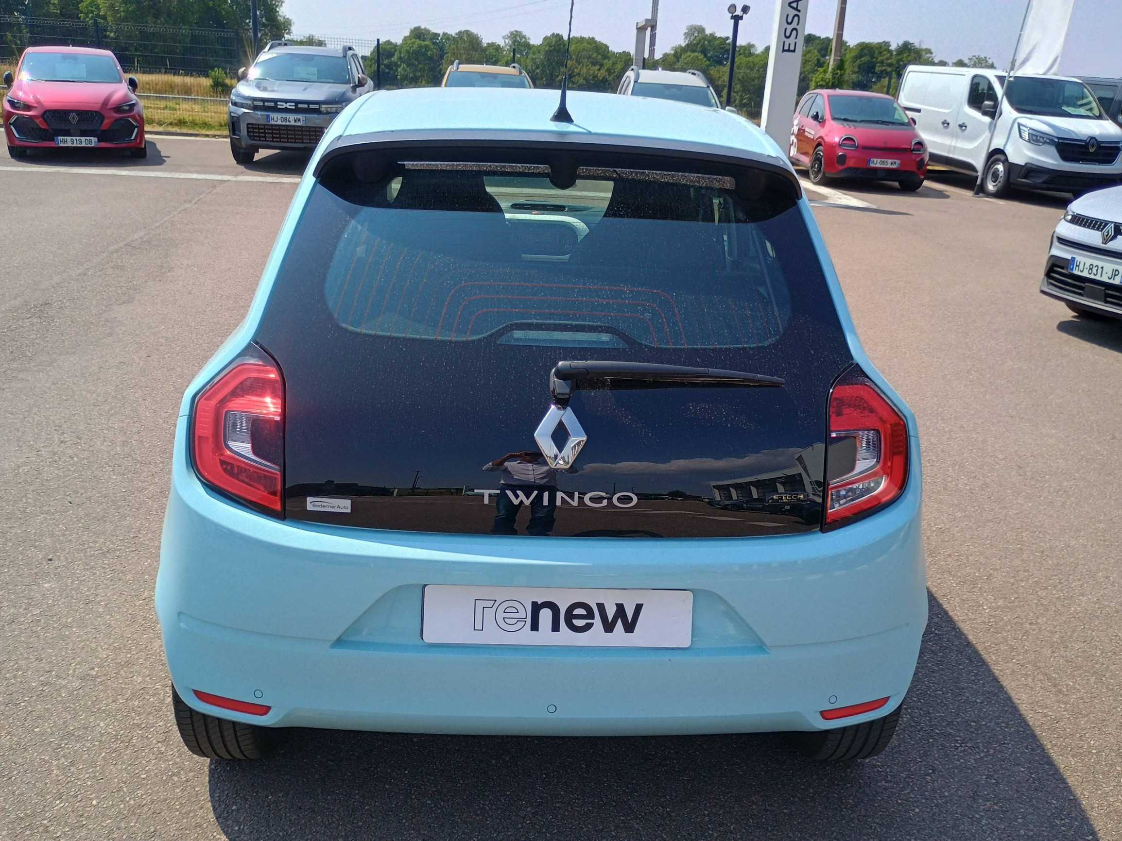 Vente en ligne Renault Twingo Electrique Twingo III E-Tech au prix de 13 491 €