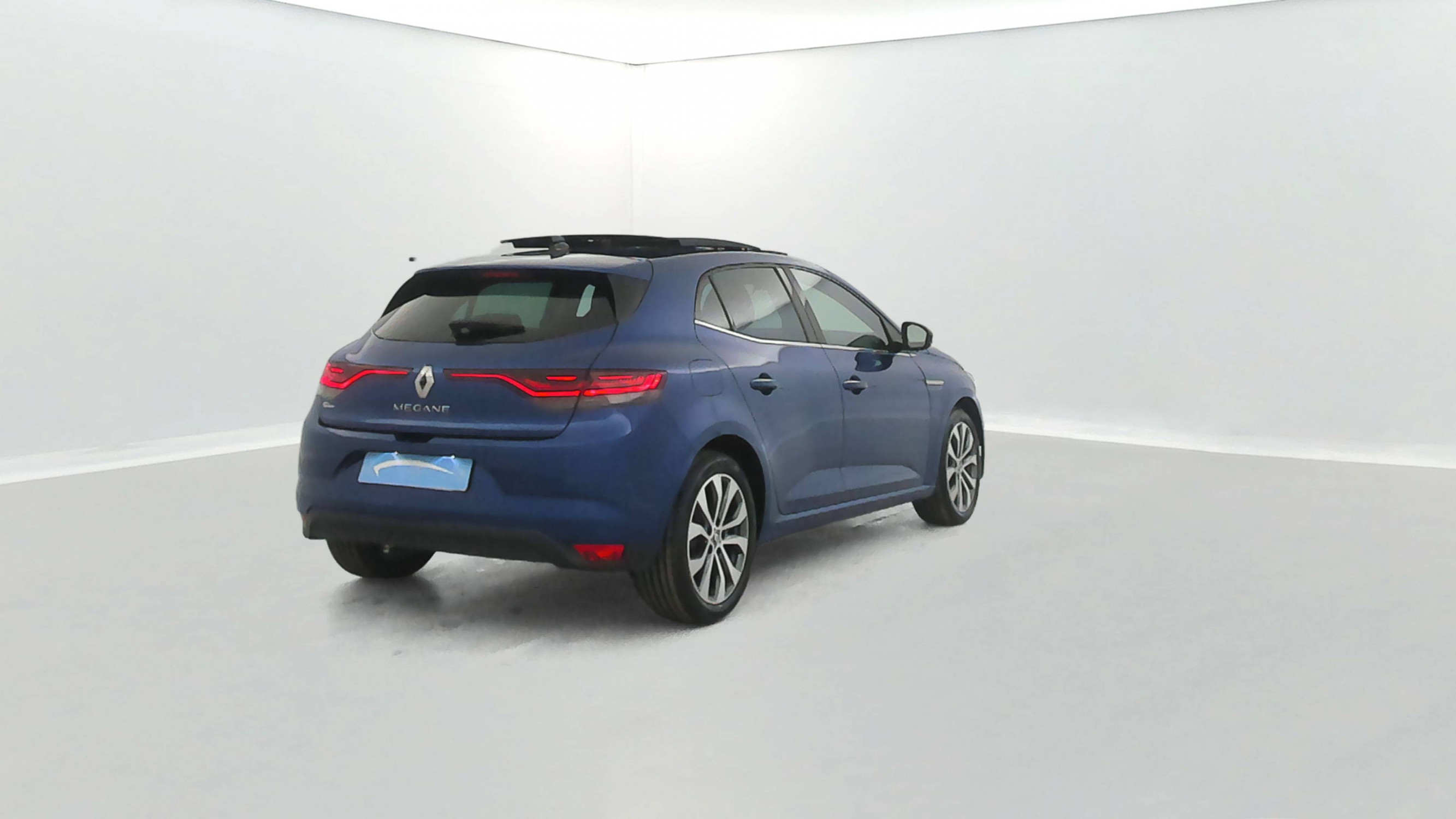 Vente en ligne Renault Megane 4  Blue dCi 115 EDC au prix de 20 990 €
