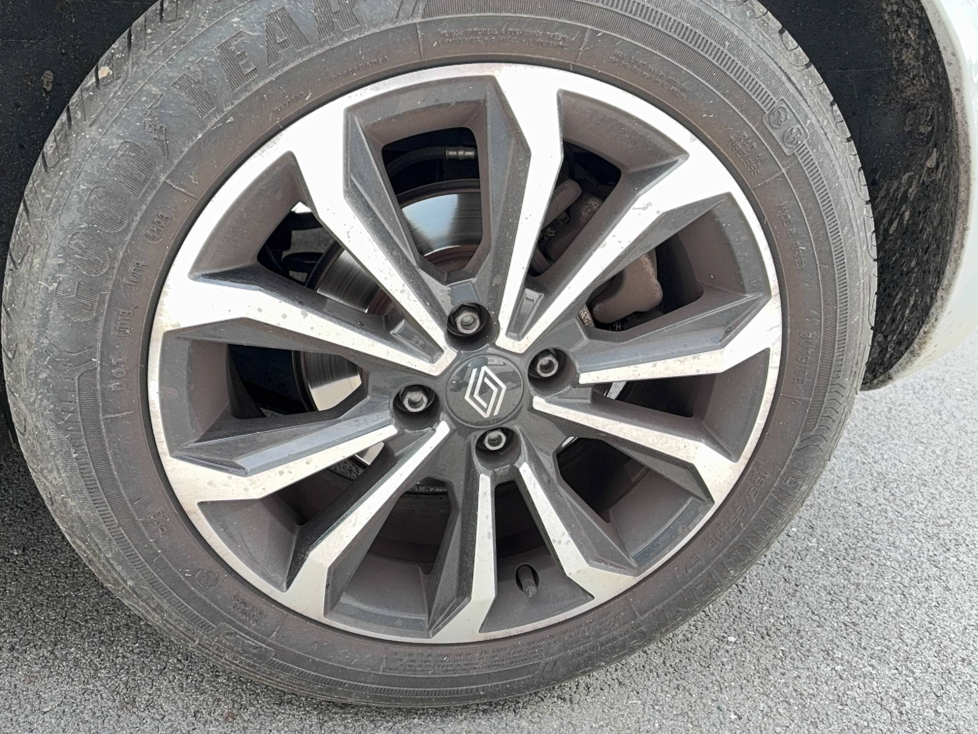 Vente en ligne Renault Clio 5 Clio TCe 90 au prix de 16 390 €