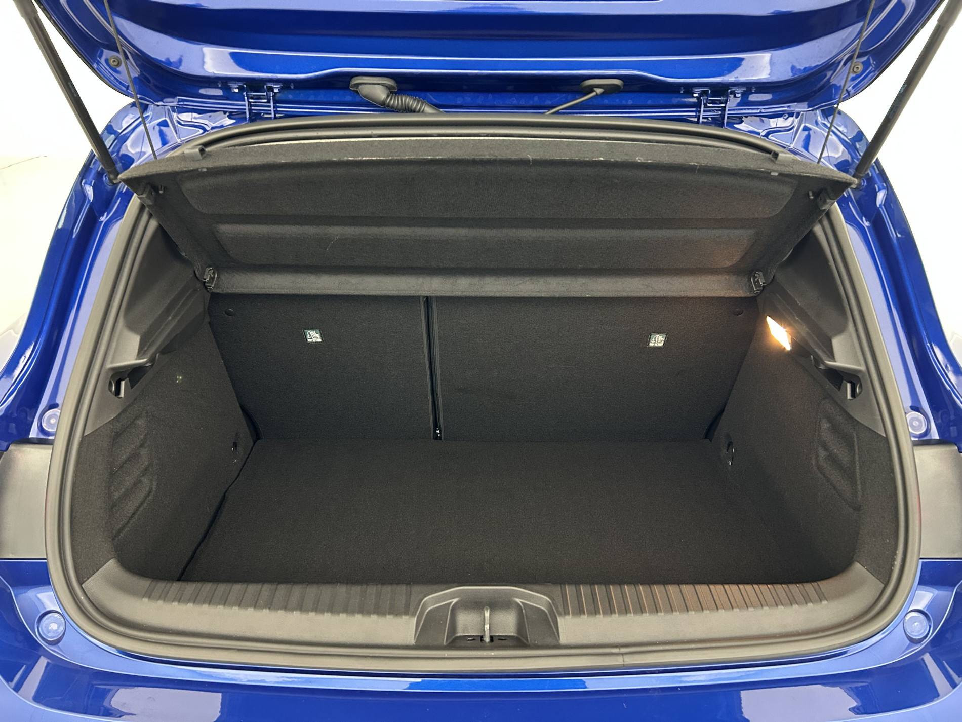 Vente en ligne Renault Clio 5 Clio E-Tech full hybrid 145 au prix de 19 800 €