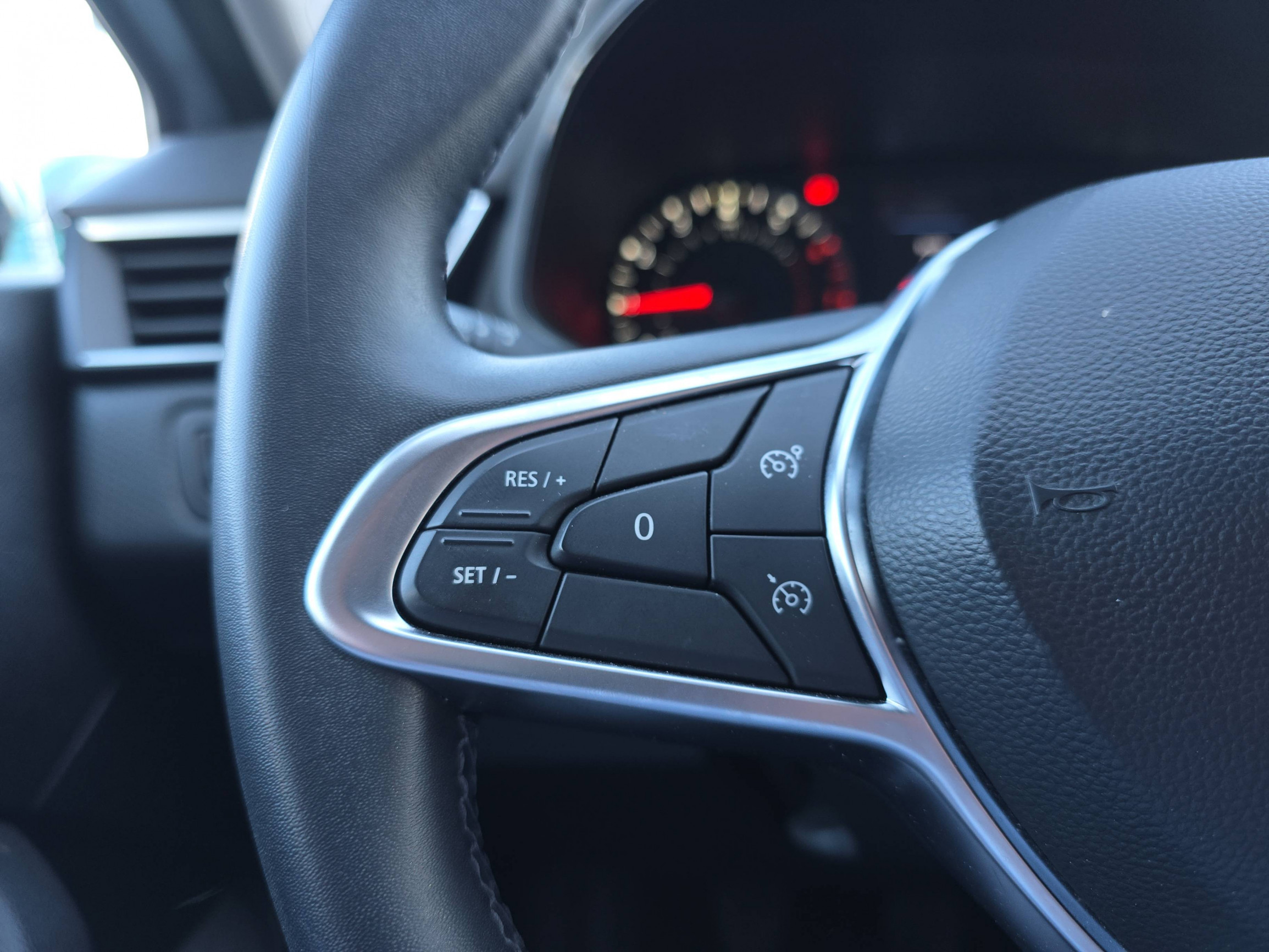 Vente en ligne Renault Clio 5 Clio TCe 90 au prix de 13 490 €
