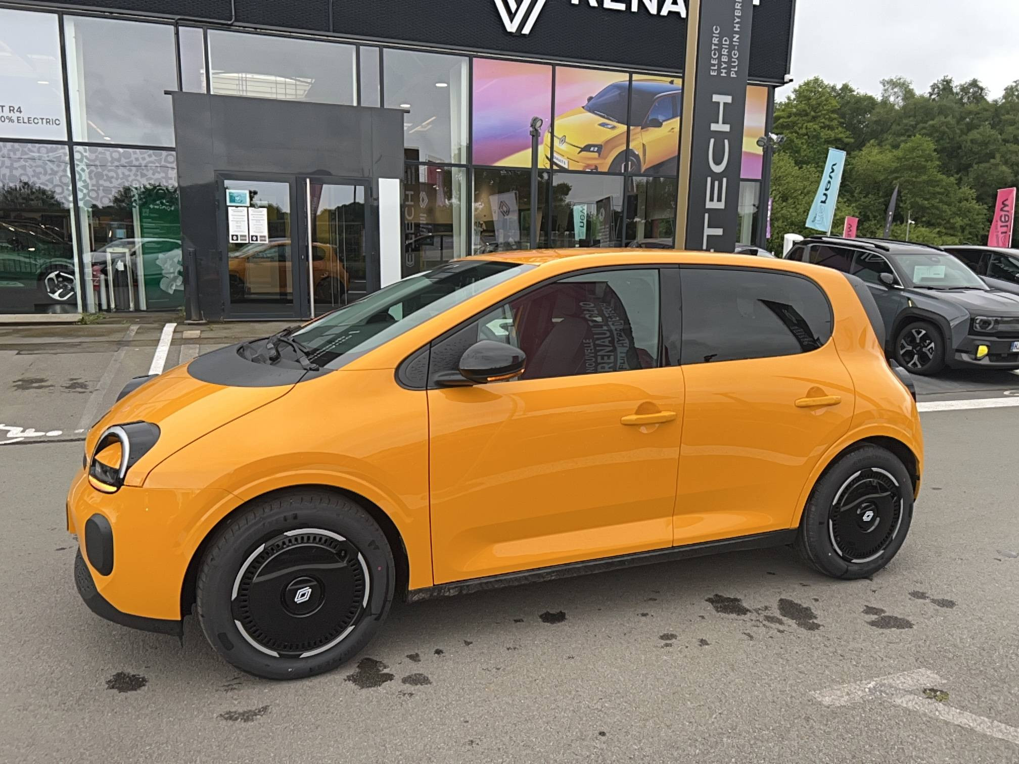 Vente en ligne Renault Twingo Electrique  80 ch autonomie urbaine au prix de 20 590 €