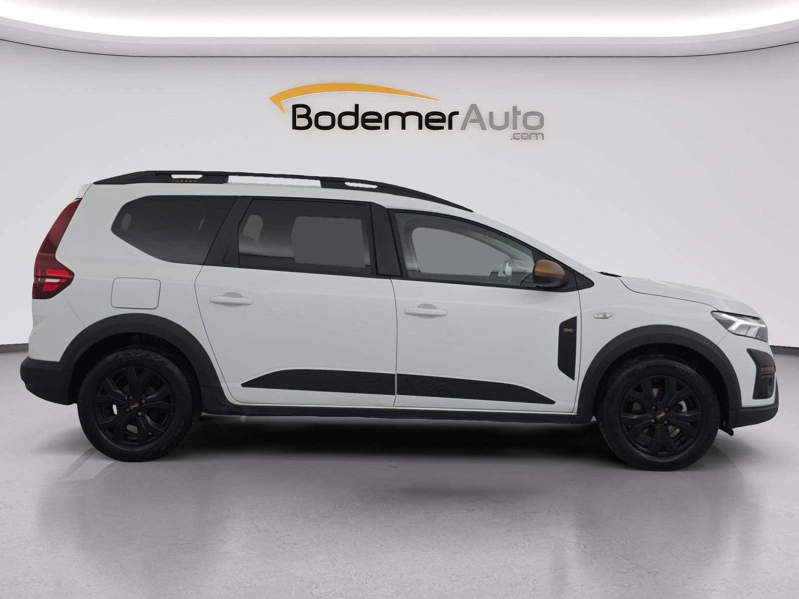 Vente en ligne Dacia Jogger  Hybrid 140 5 places au prix de 19 900 €