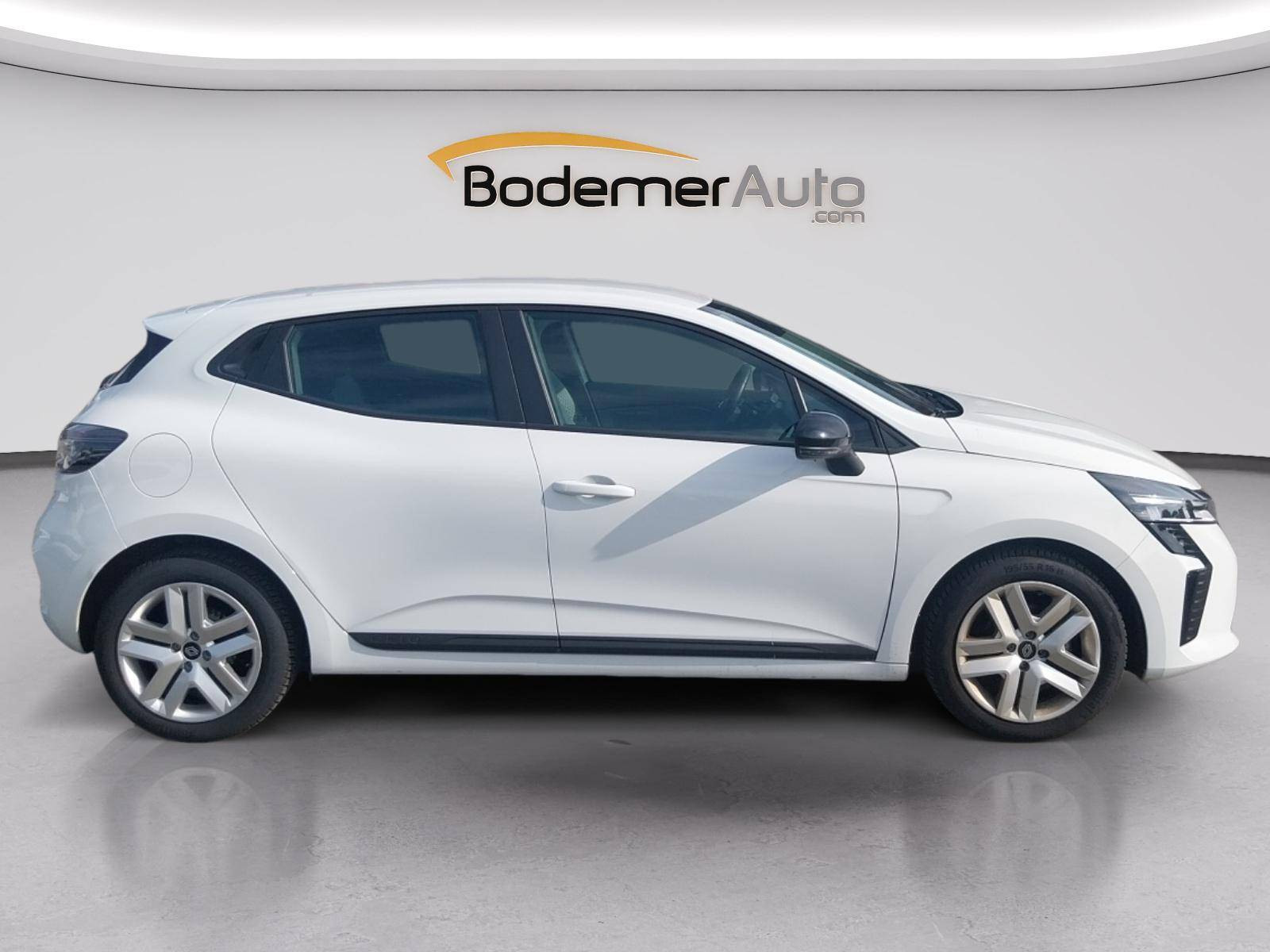 Vente en ligne Renault Clio 5 Clio Eco-G 100 ch GSR2 au prix de 15 790 €