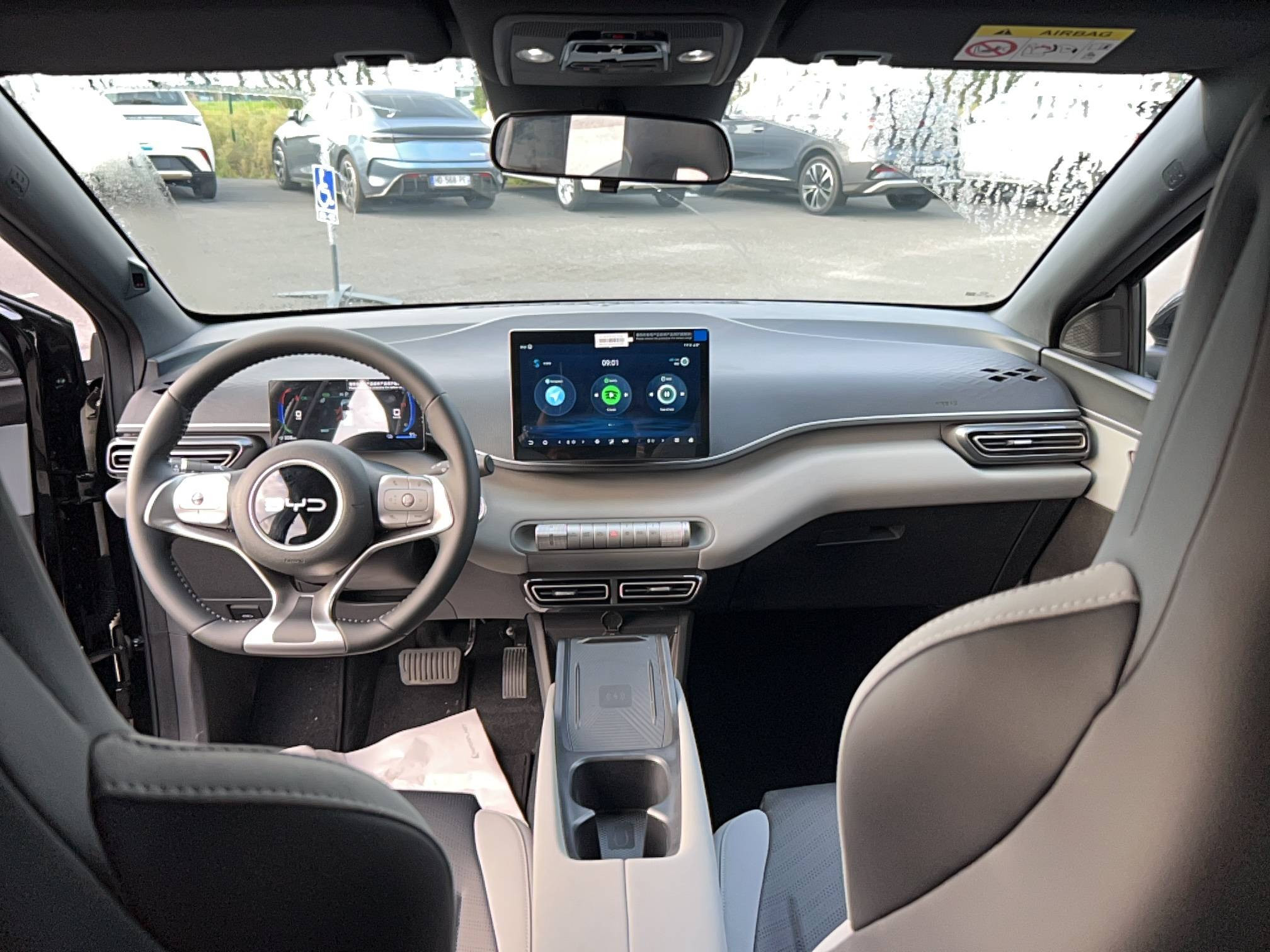 Vente en ligne Byd Dolphin Surf  43.2 kWh 156 ch au prix de 22 590 €