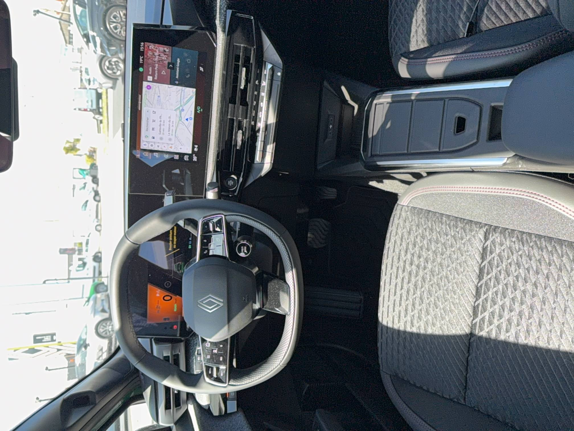 Vente en ligne Renault Clio 6 Clio E-Tech full hybrid 160 ch au prix de 25 500 €