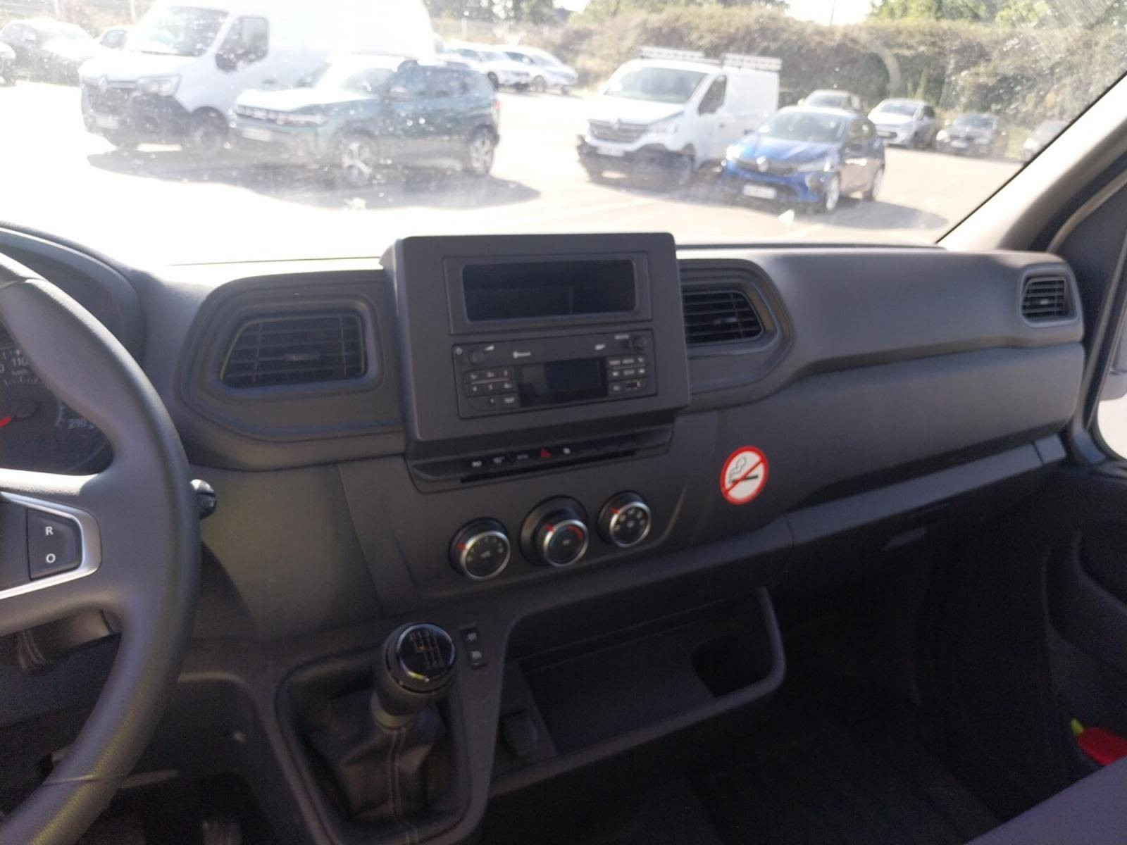 Vente en ligne Renault Master 3 Châssis Cabine MASTER PHC TRAC F3500 L3H1 BLUE DCI 145 EURO VI au prix de 29 890 €