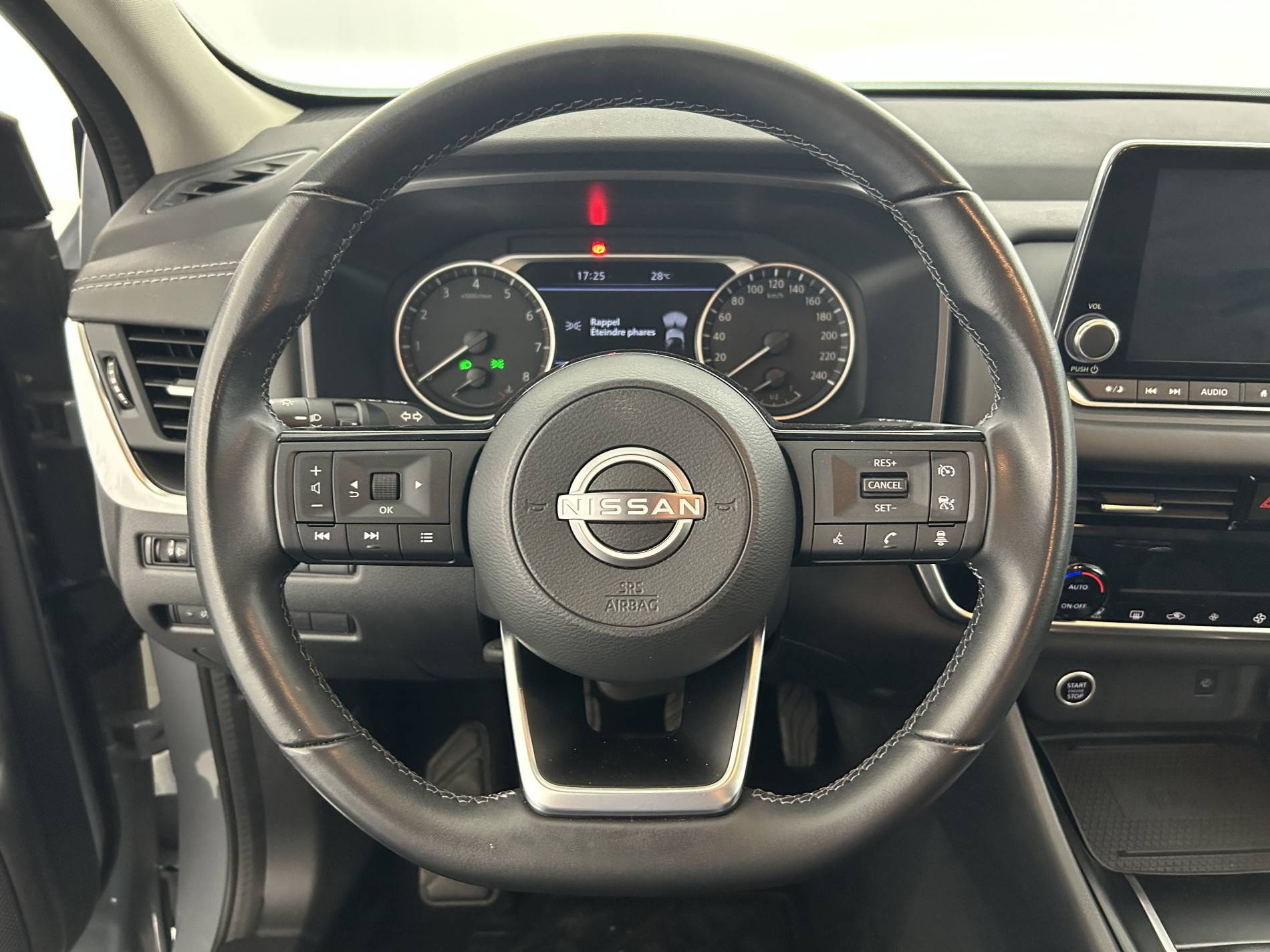 Vente en ligne Nissan Qashqai  Mild Hybrid 140 ch au prix de 18 990 €