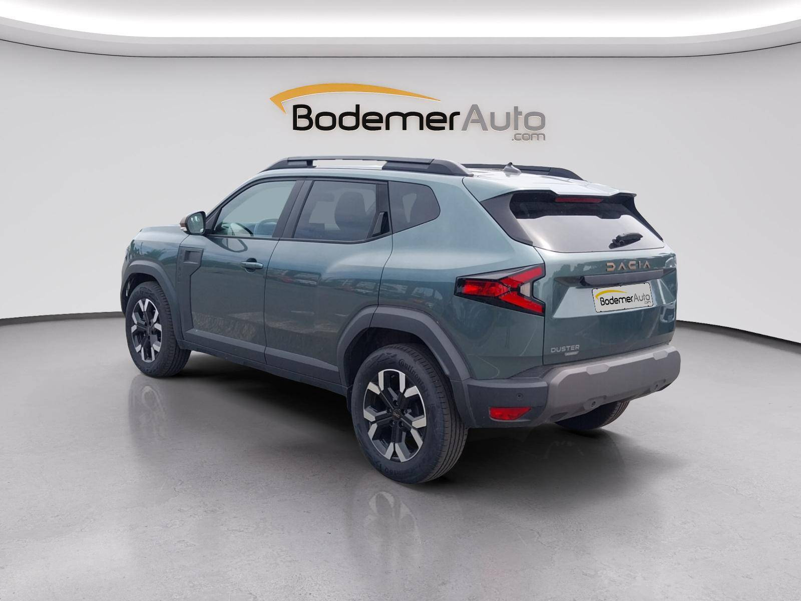 Vente en ligne Dacia Duster  Hybrid 140 au prix de 25 990 €