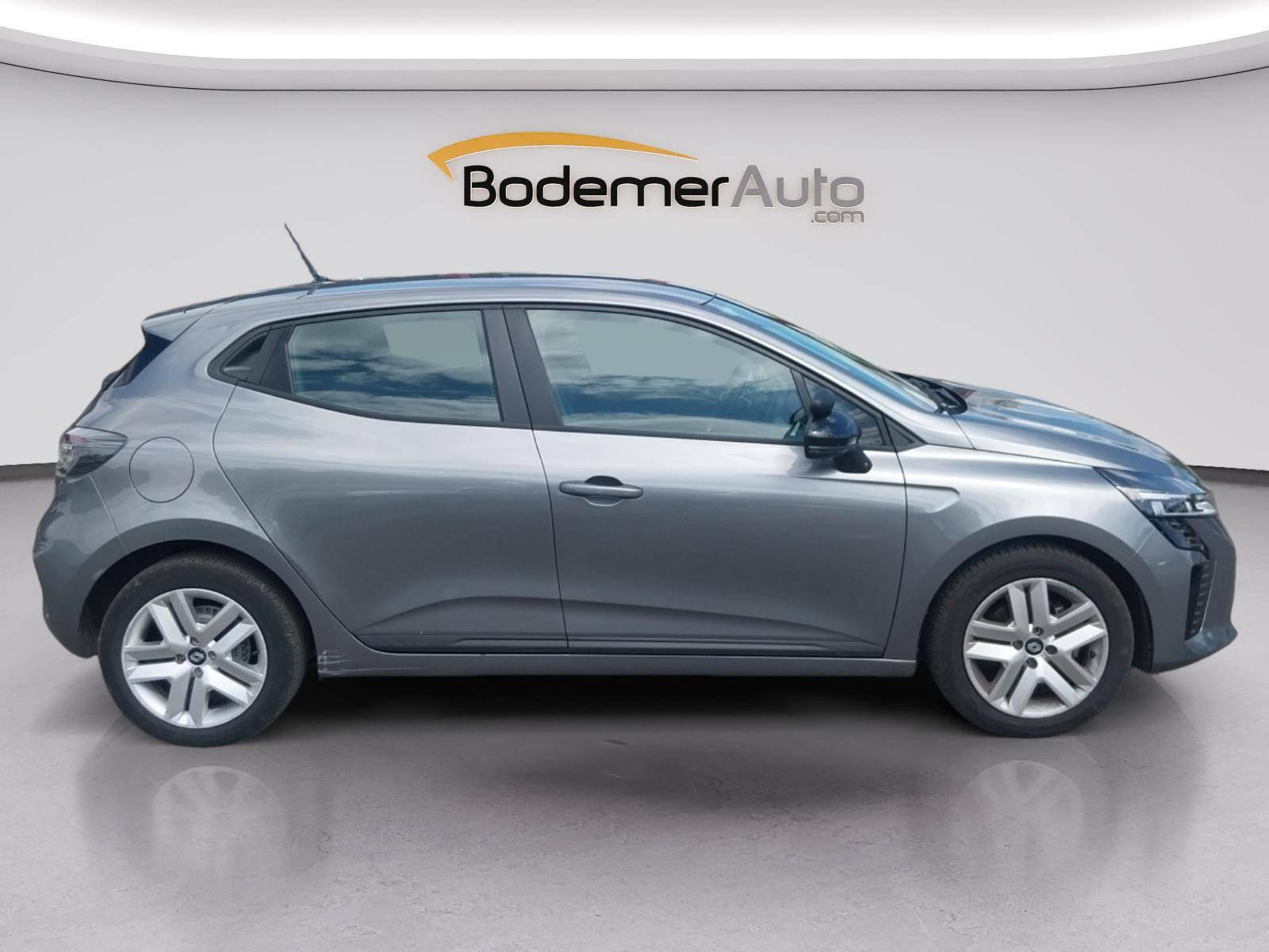 Vente en ligne Renault Clio 5 Clio Blue dCi 100 ch GSR2 au prix de 15 990 €