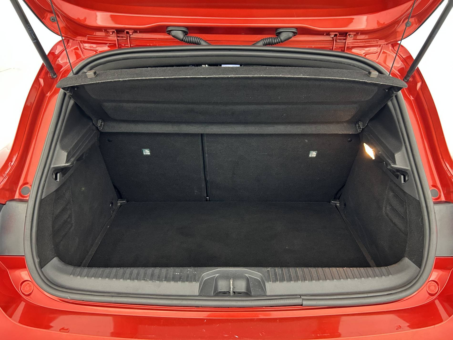 Vente en ligne Renault Clio 5 Clio TCe 130 EDC FAP au prix de 13 990 €