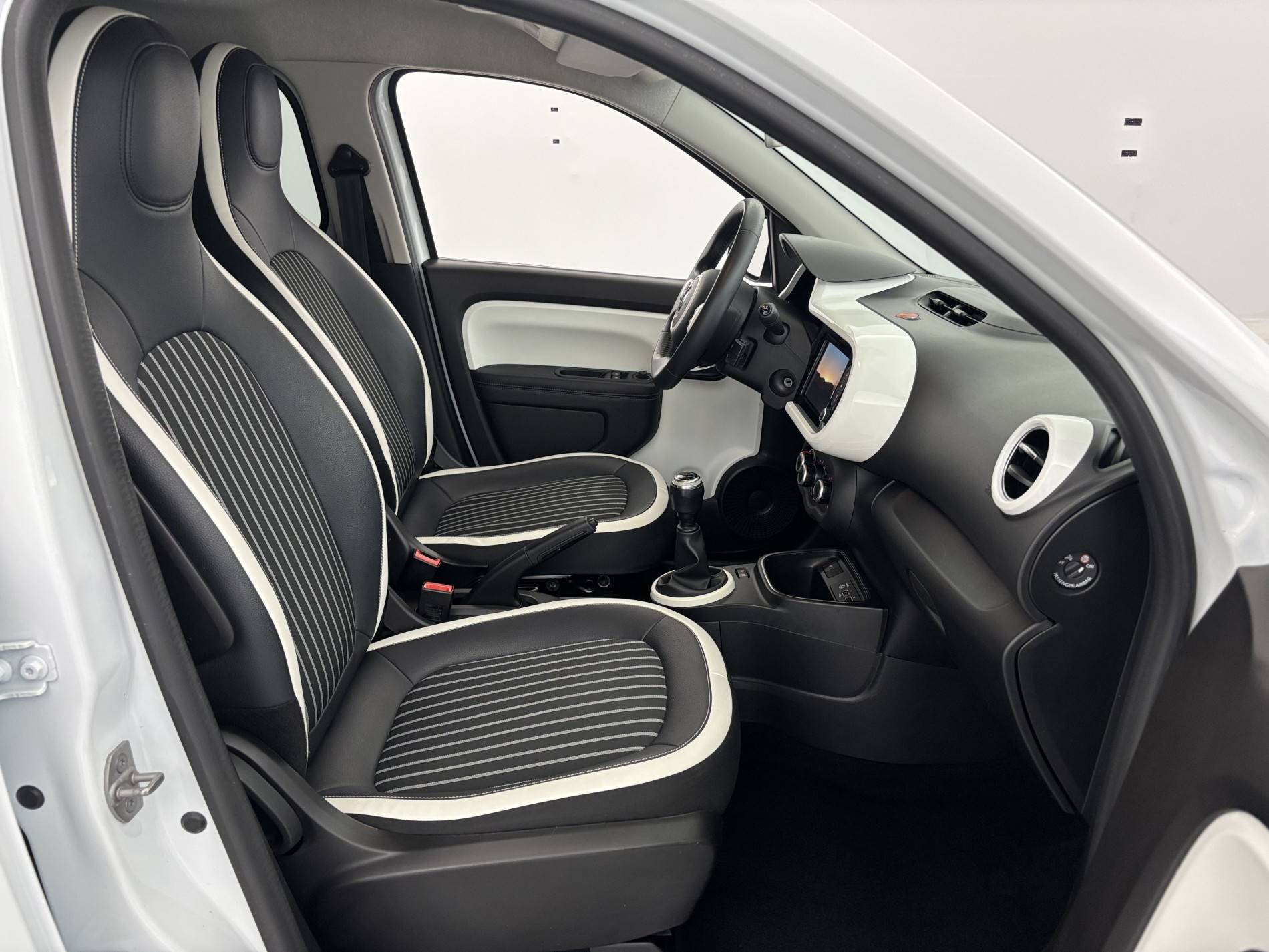 Vente en ligne Renault Twingo 3  SCe 65 au prix de 10 391 €