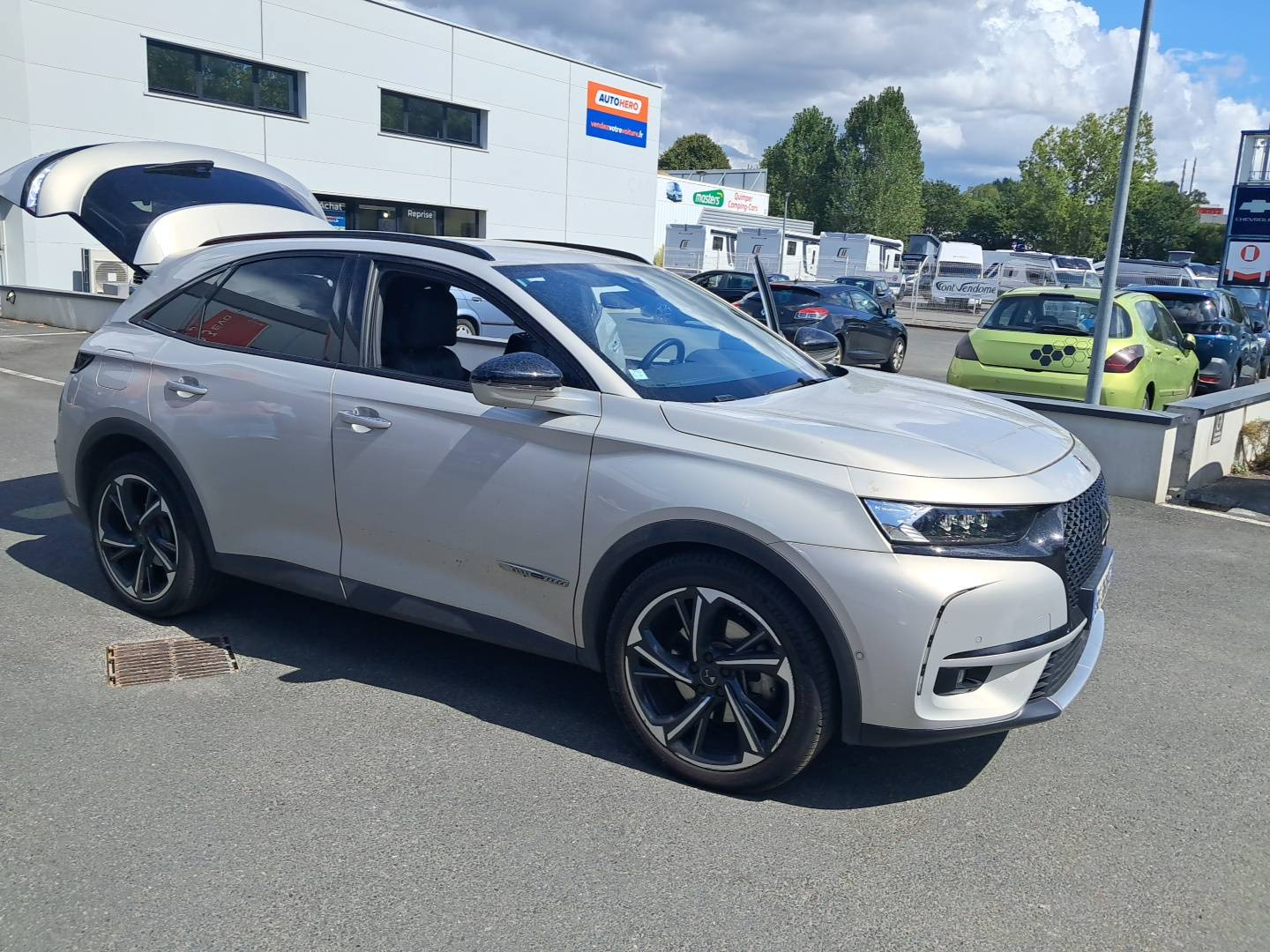 Vente en ligne Ds DS7 Crossback  Hybride E-Tense 300 EAT8 4x4 au prix de 27 990 €