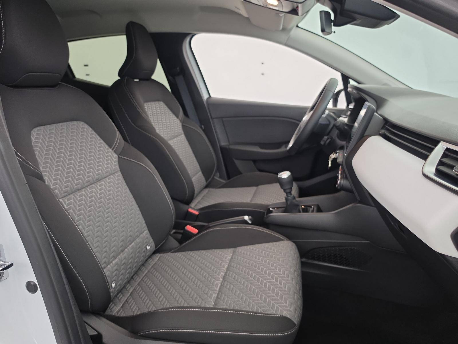 Vente en ligne Renault Clio 5 Clio TCe 90 au prix de 13 800 €