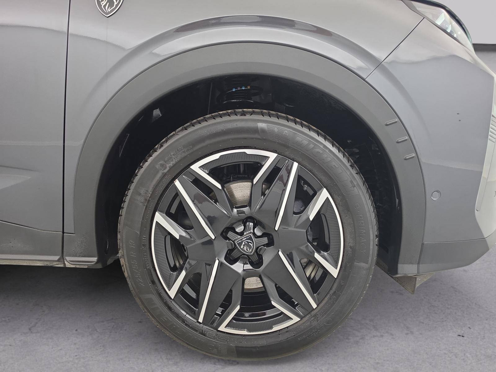 Vente en ligne Peugeot 5008  Hybrid 145 ch e-DCS6 au prix de 30 890 €