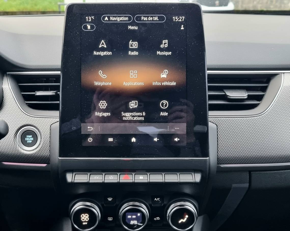 Vente en ligne Renault Arkana  E-Tech full hybrid 145 GSR2 au prix de 25 990 €