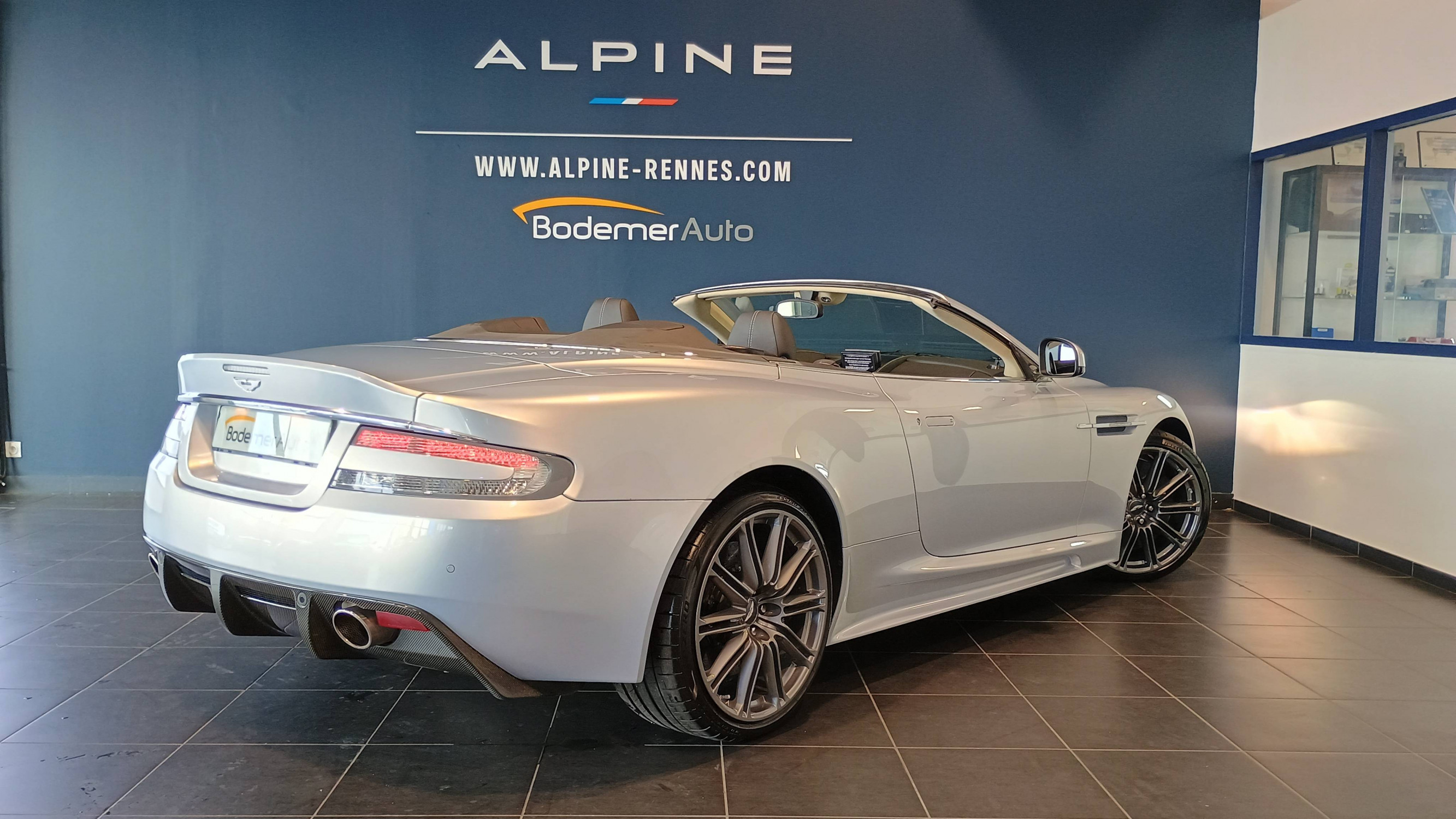 Vente en ligne Aston Martin DBS DBS au prix de 119 990 €