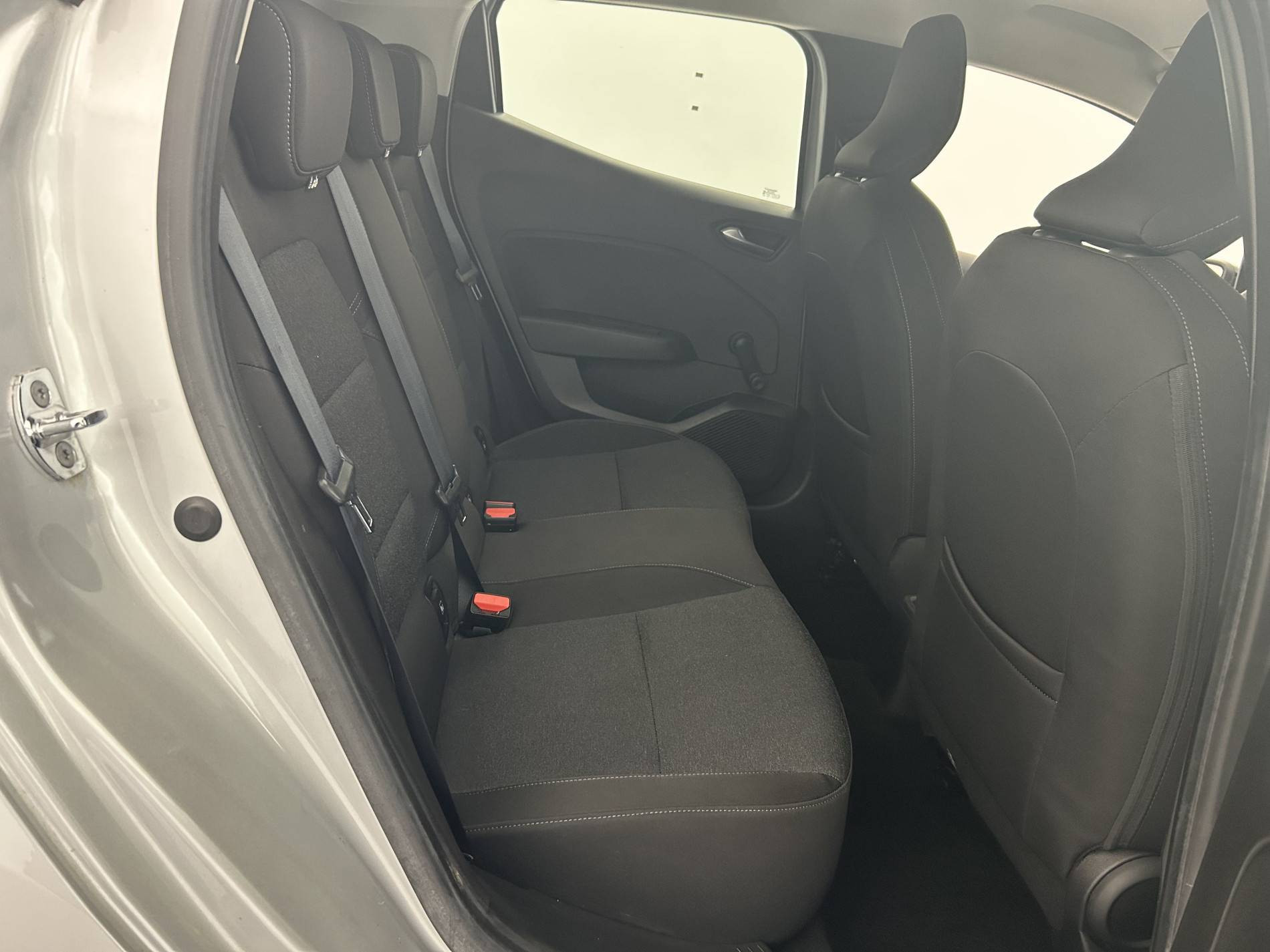 Vente en ligne Renault Clio 5 Clio TCe 90 au prix de 13 290 €