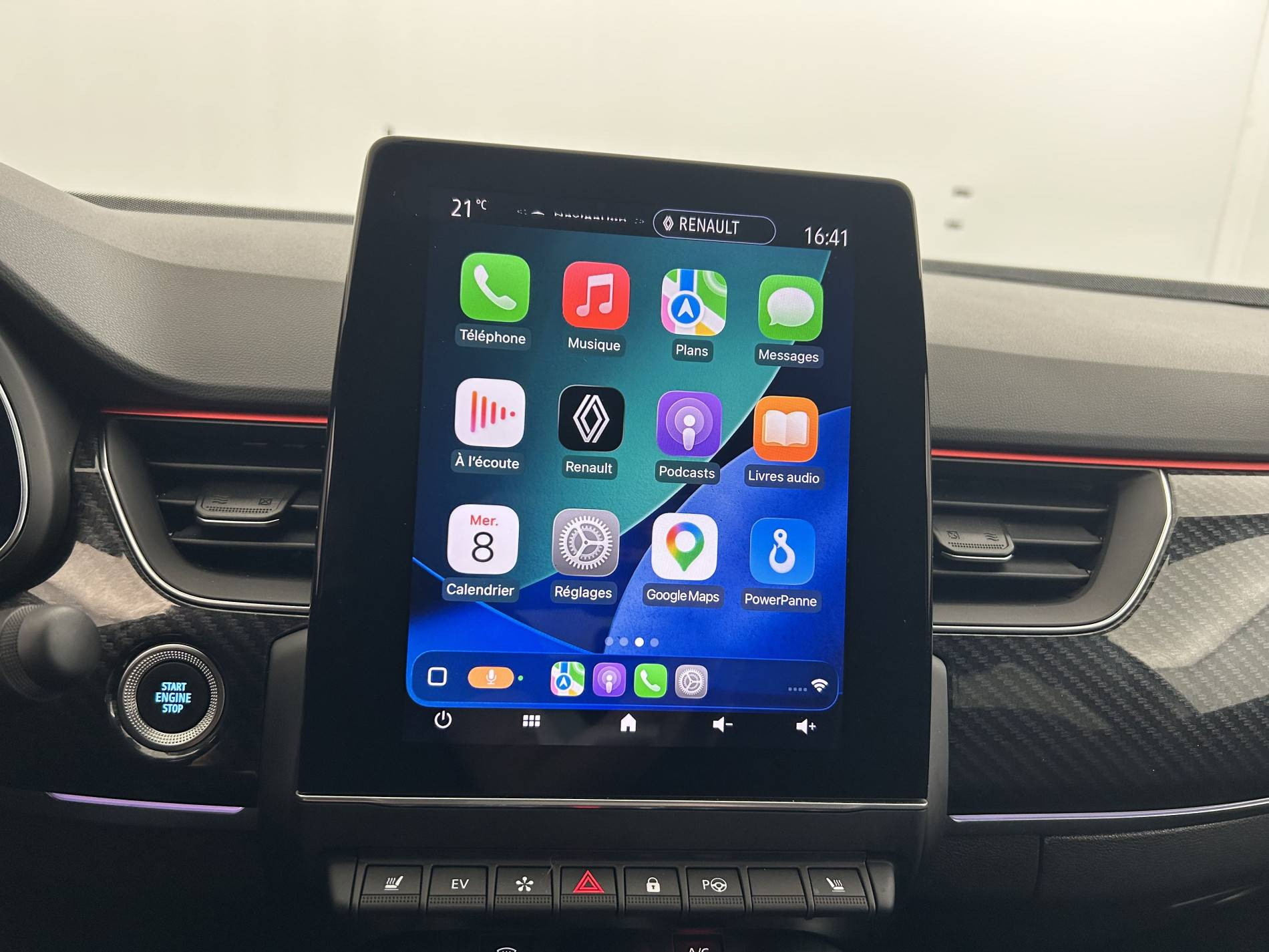 Vente en ligne Renault Arkana  E-Tech hybride 145 au prix de 21 480 €