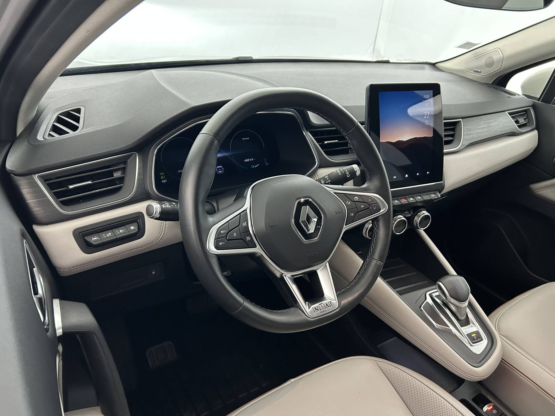 Vente en ligne Renault Captur  E-Tech Plug-in 160 au prix de 17 990 €