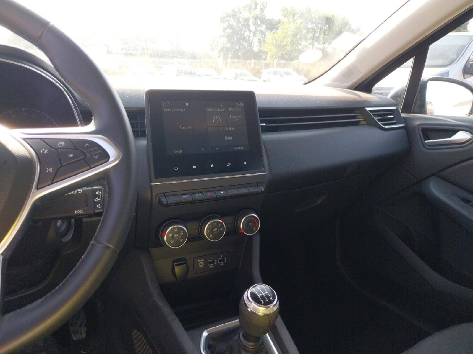 Vente en ligne Renault Clio 5 Clio TCe 100 au prix de 11 490 €