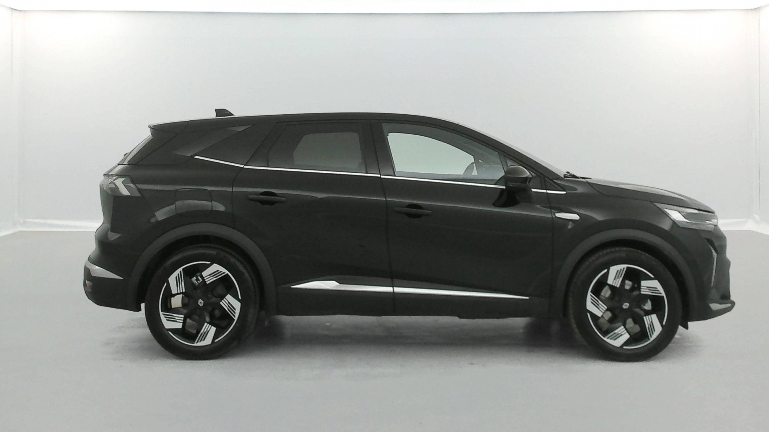 Vente en ligne Renault Symbioz  E-Tech full hybrid 145 au prix de 26 490 €