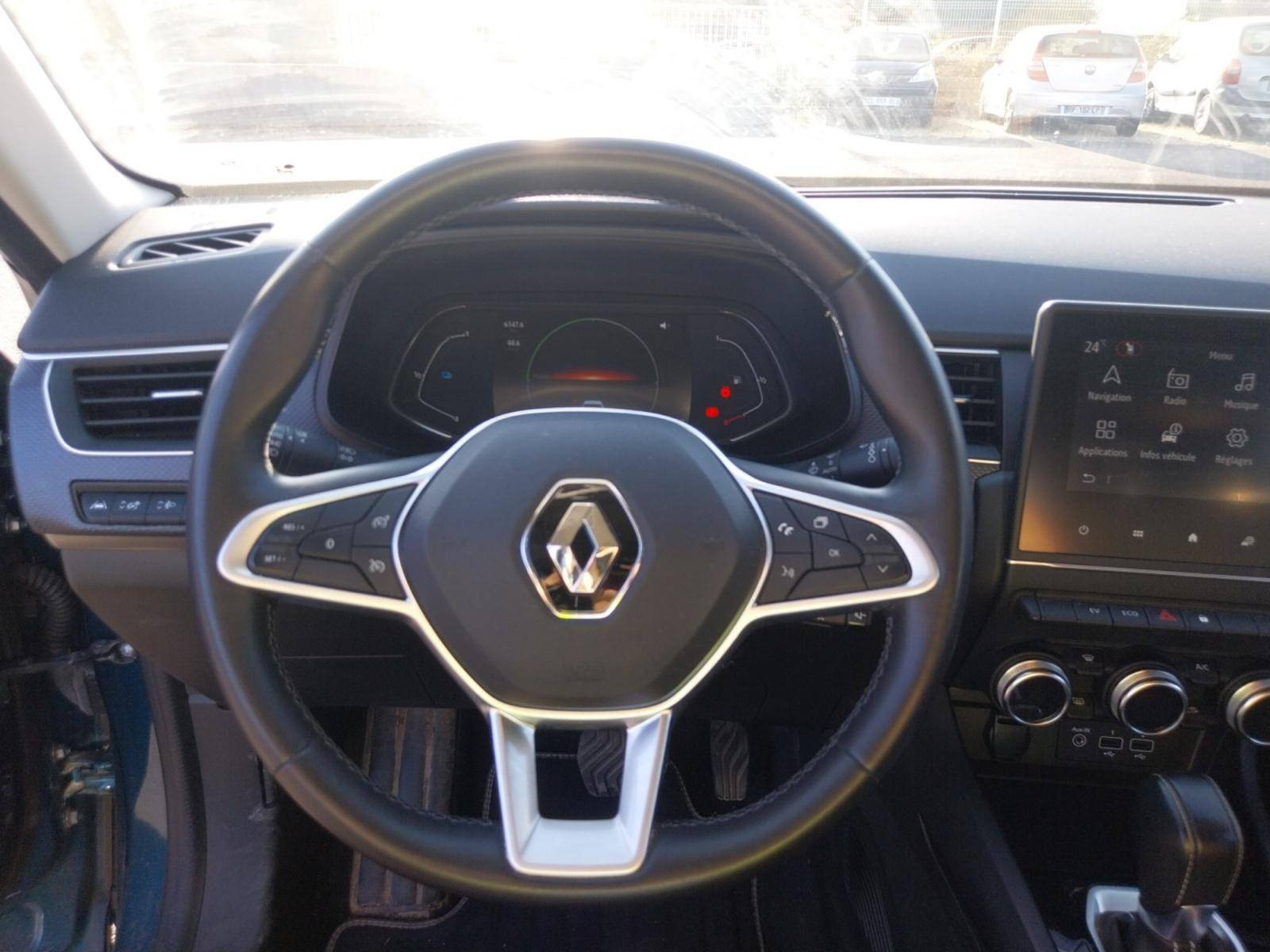 Vente en ligne Renault Arkana  E-Tech hybride 145 - 22 au prix de 19 860 €