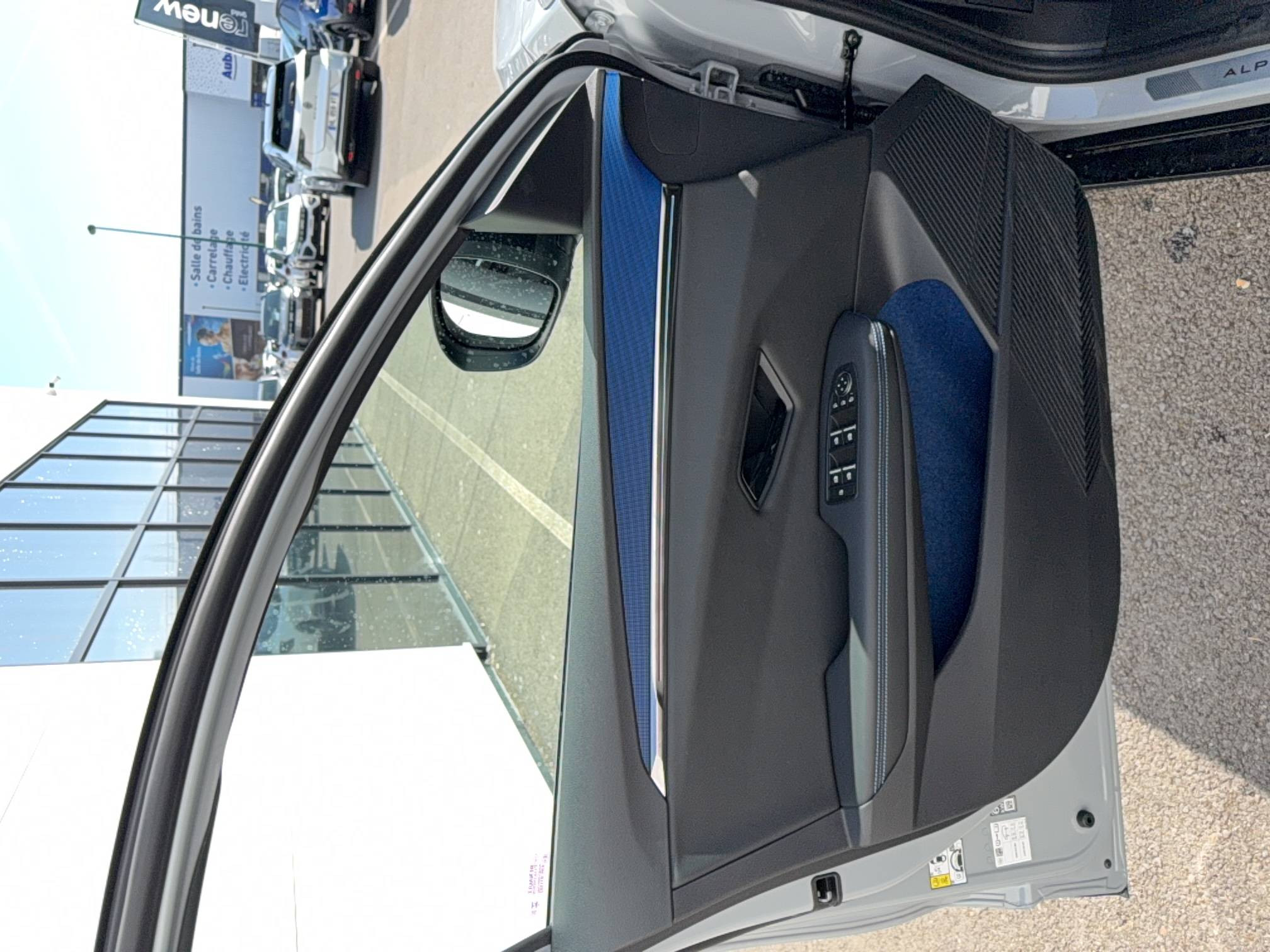 Vente en ligne Renault Megane E-Tech  220 ch autonomie confort au prix de 33 390 €