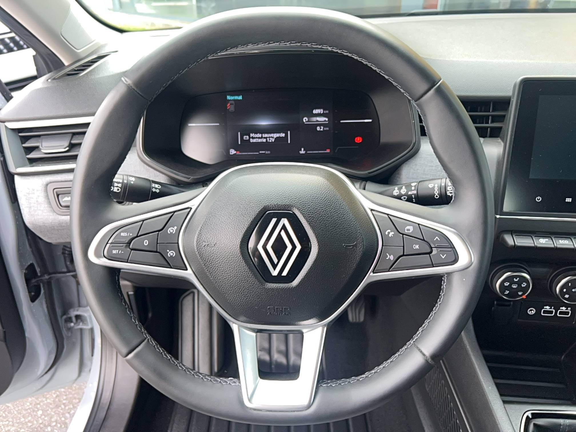 Vente en ligne Renault Clio 5 Clio TCe 90 au prix de 15 990 €